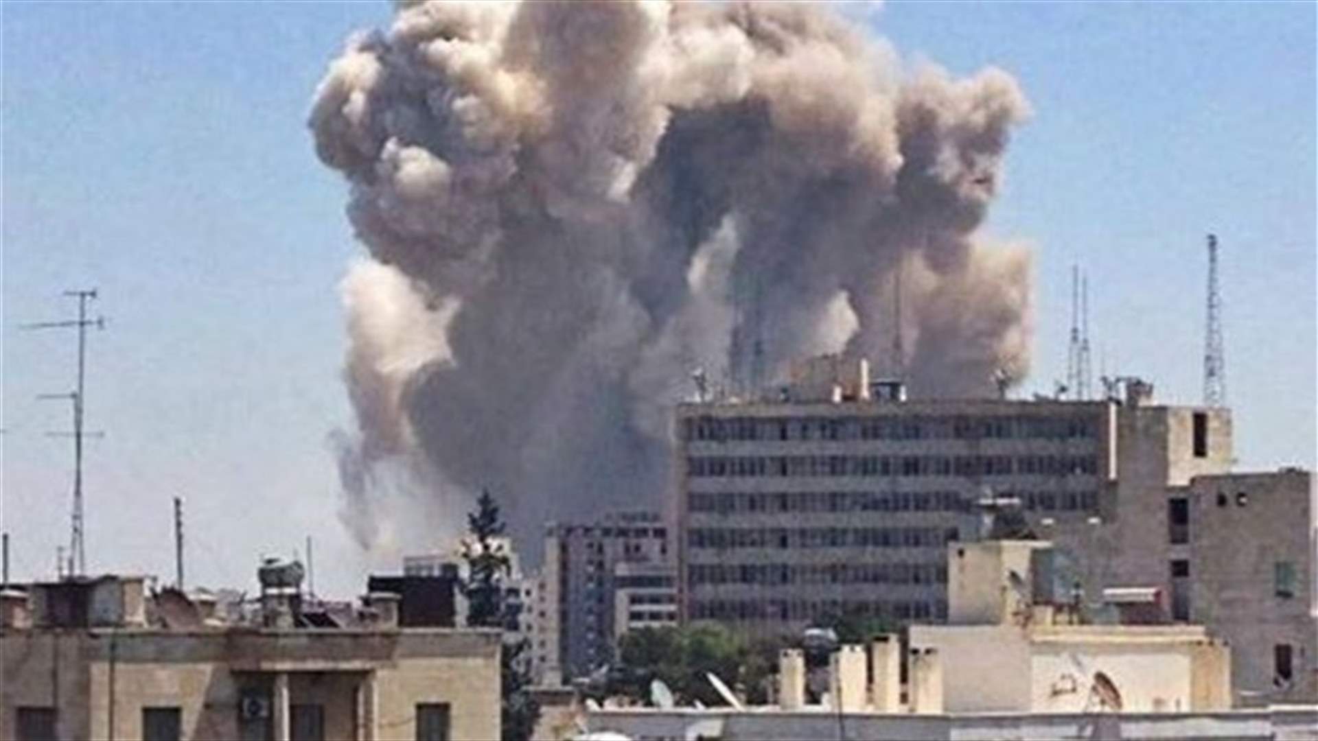 معارك حلب تسقط عشرات القتلى من الجانبين