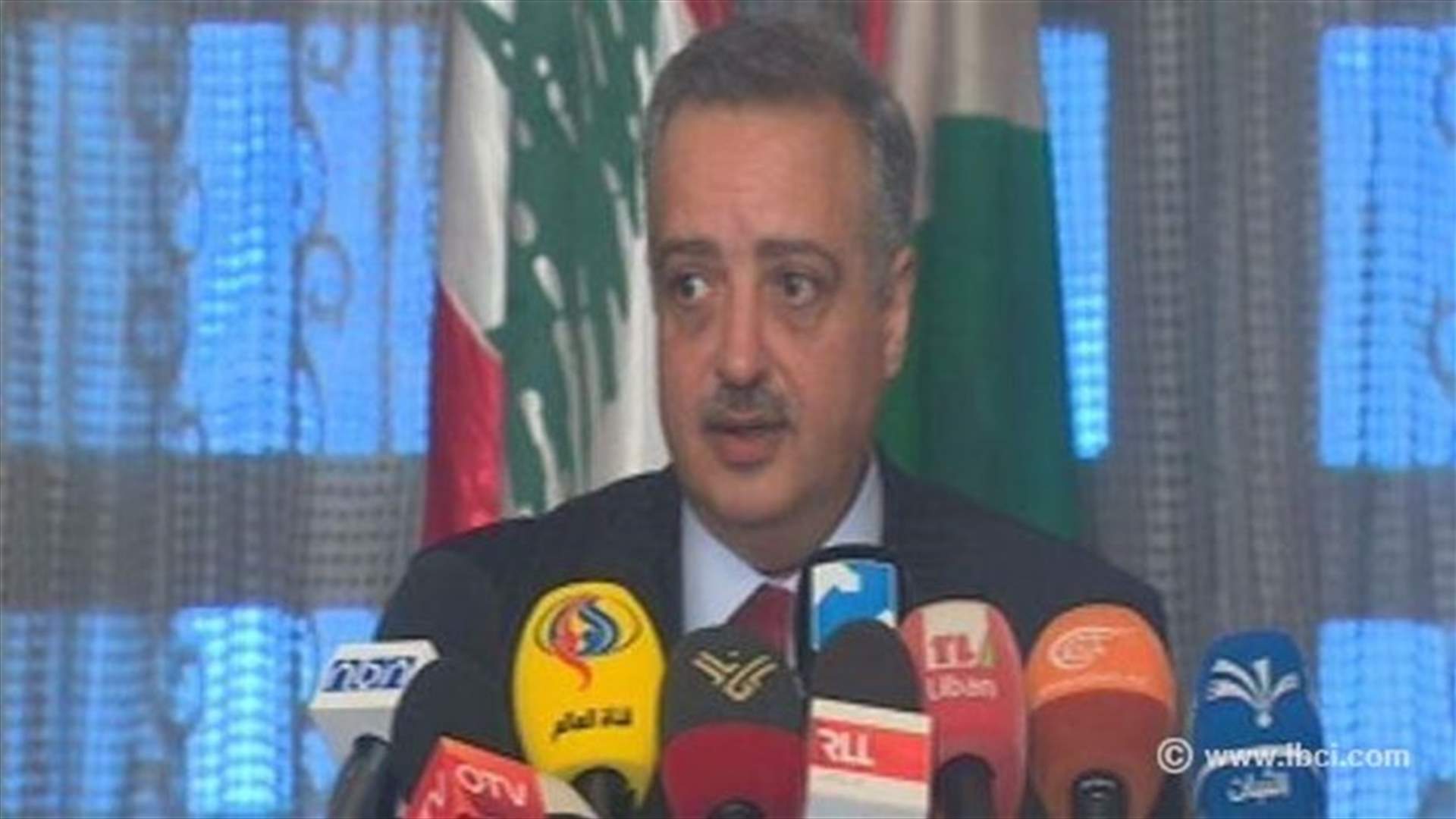 ارسلان: لبنان ليس جزيرة 