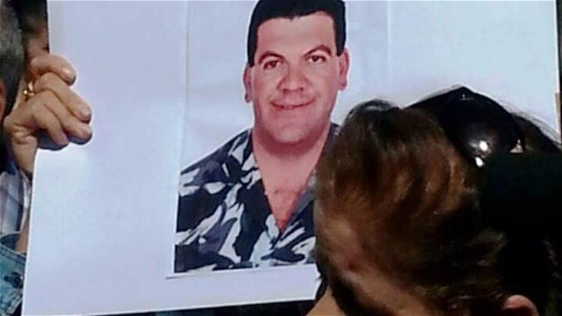 Relatives of abducted soldier Pierre Geagea meet him in Arsal