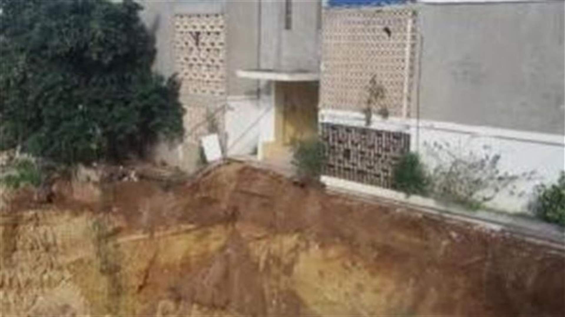 هل تقفل وزارة الصحة الحضانه التي انهار مدخلها أمس؟
