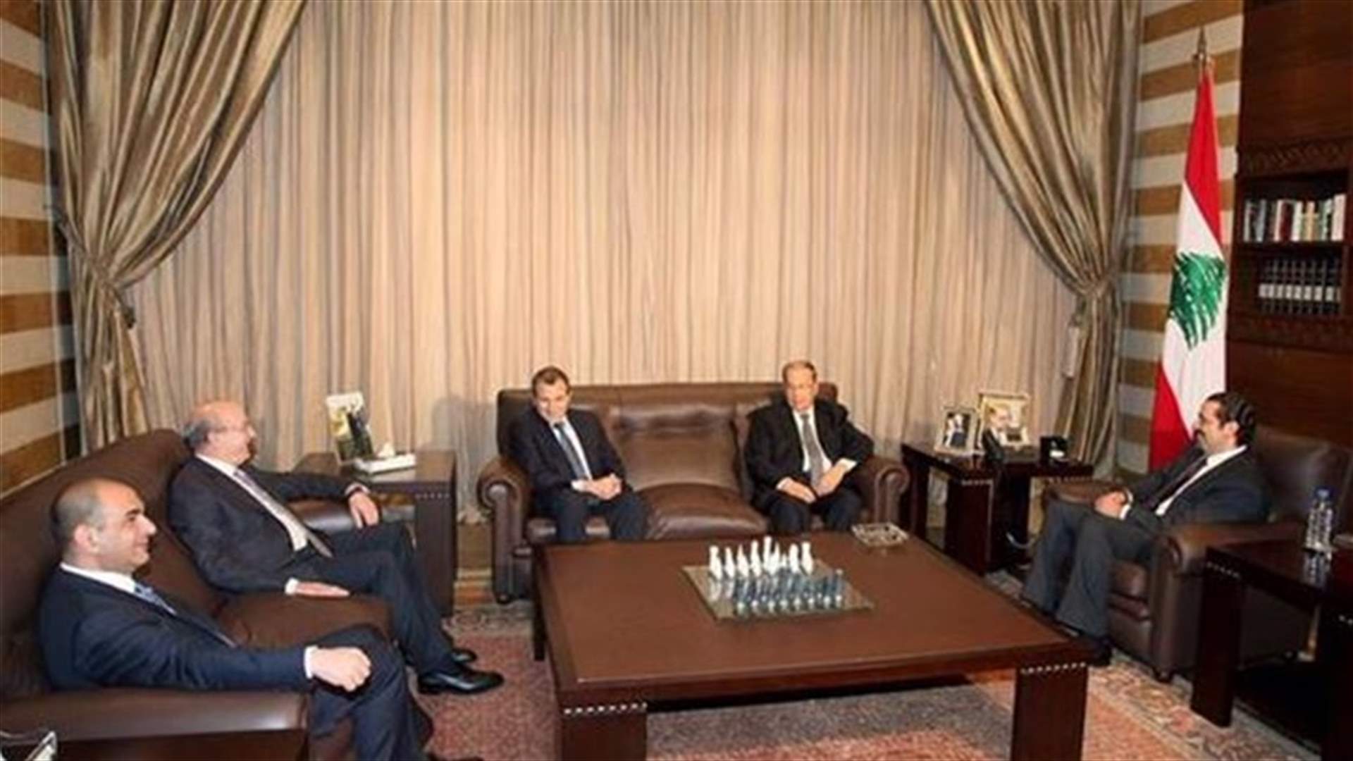 بين عون والحريري : خبز وملح وكاتو
