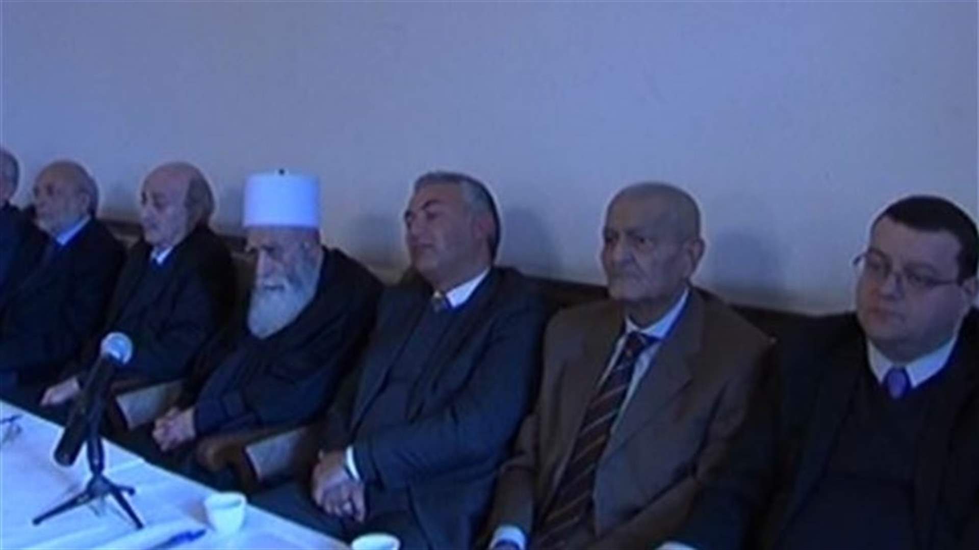 جنبلاط: حوار المستقبل- حزب الله يسهم في لجم التوتر السني-الشيعي
