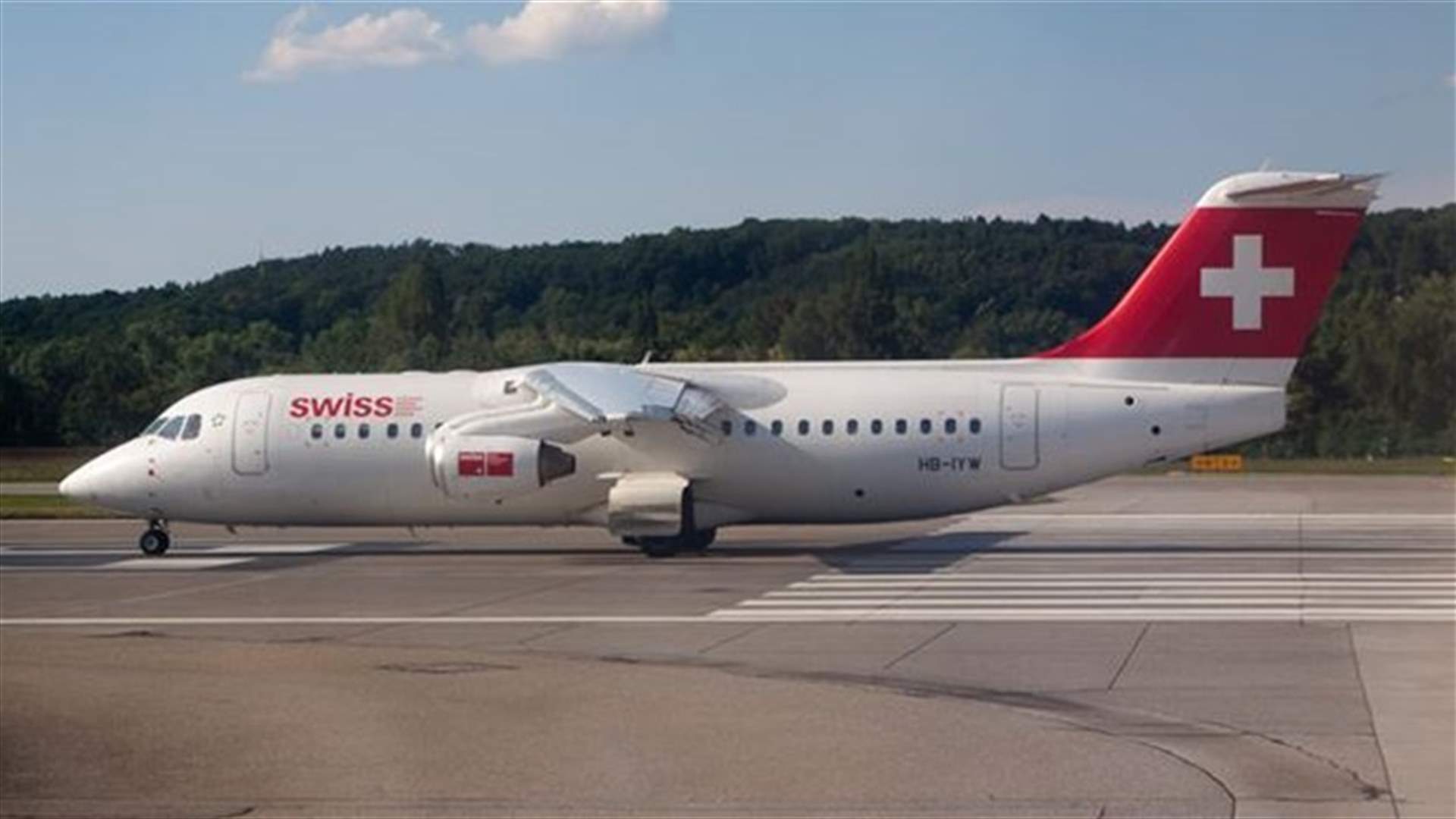 Bomb threat grounds Swiss aircraft in Zurich - airport