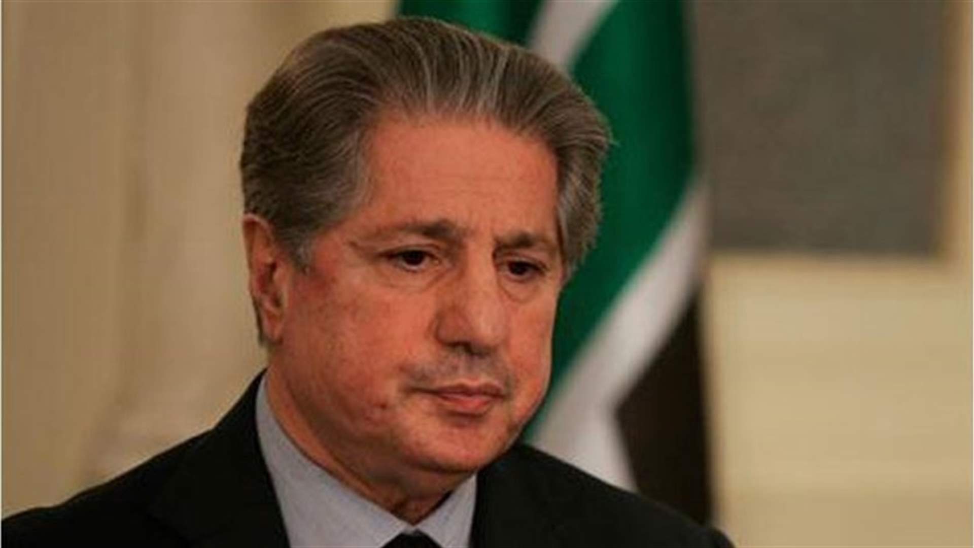"الجمهوريّة": "الديسك" يمنع لقاء الجميّل والحريري
