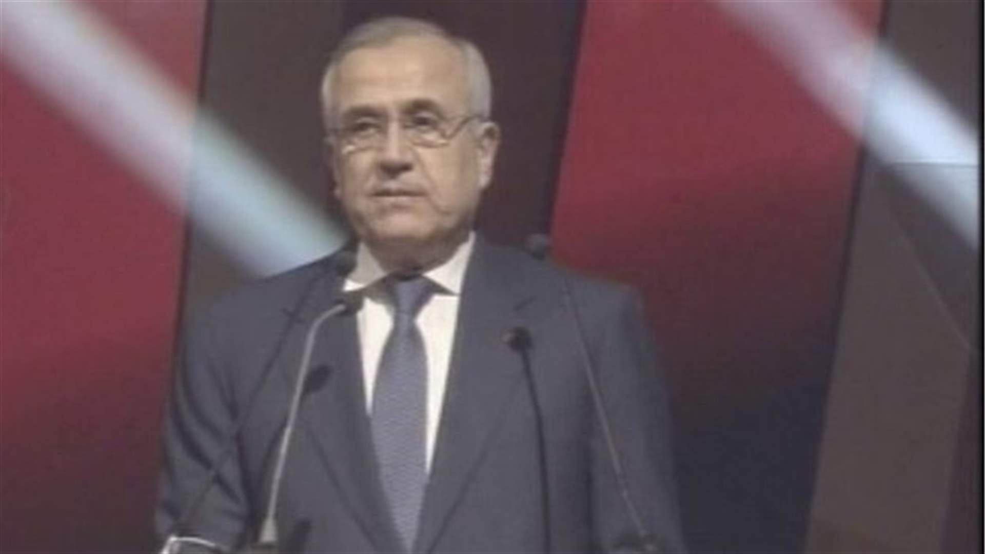 سليمان من الشارقة: تنامي نزعة الارهاب انعكاس سيىء لدفق المعلومات والاعلام