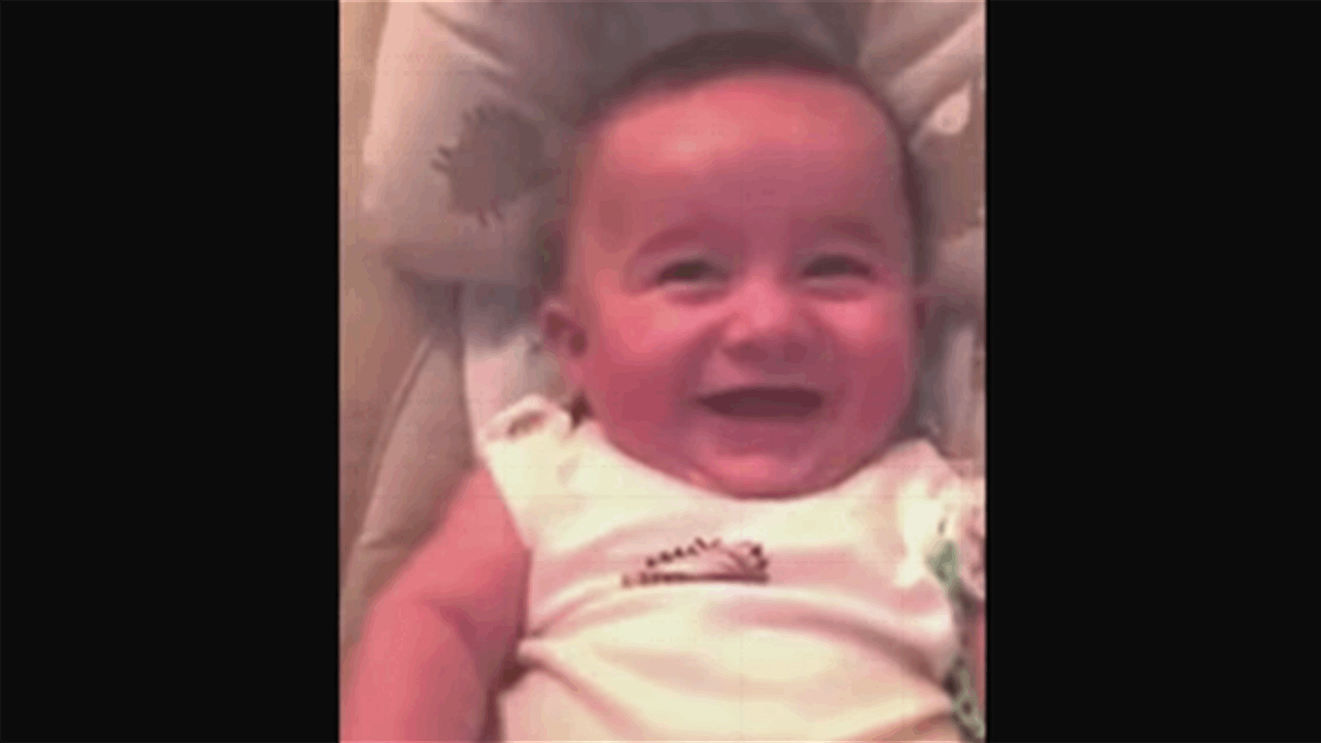 [VIDEO] This Baby’s Giggles Will Terrify You Into Laughter!