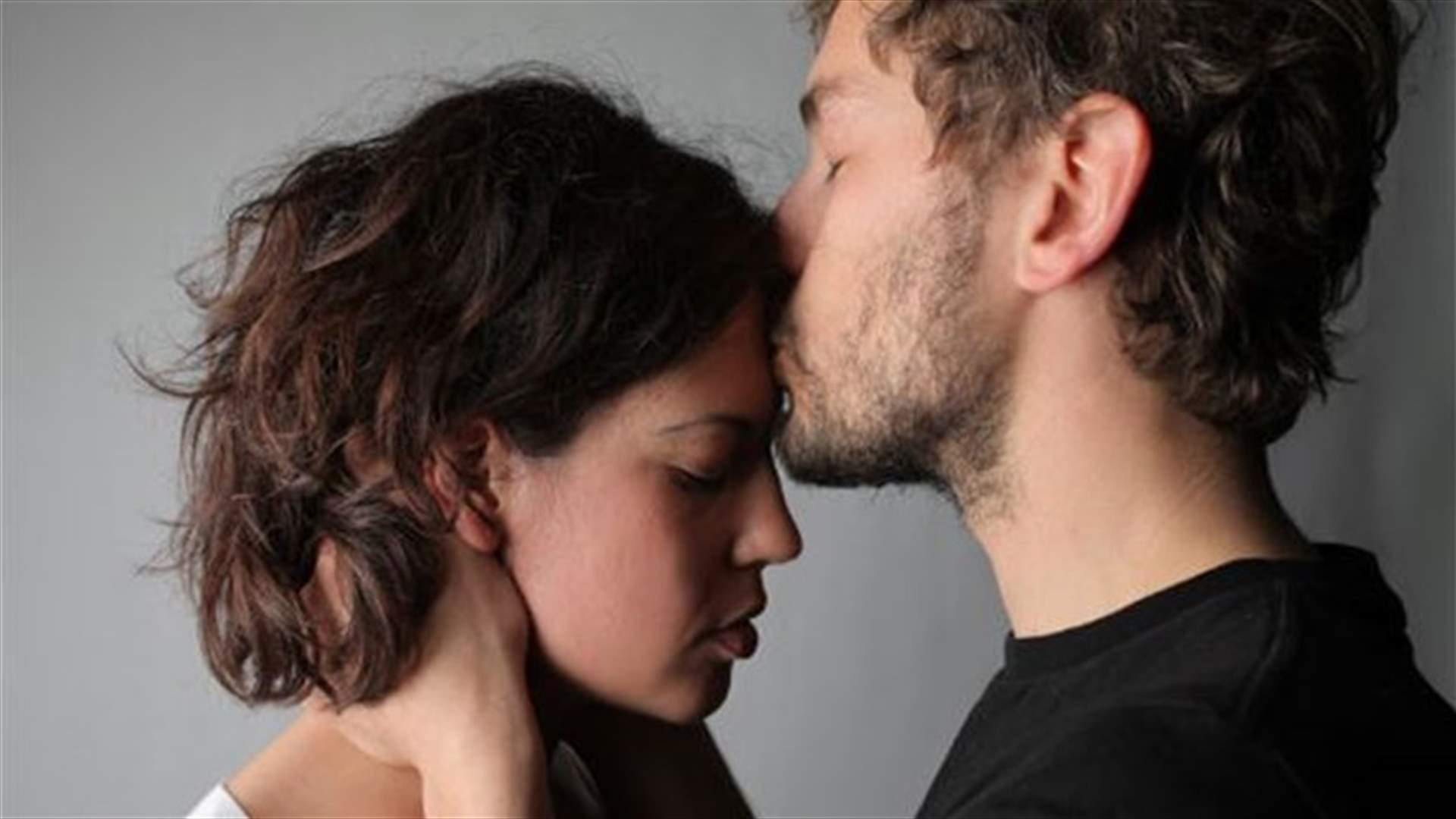 لماذا قصيرة القامة .. افضل للمواعدة؟!