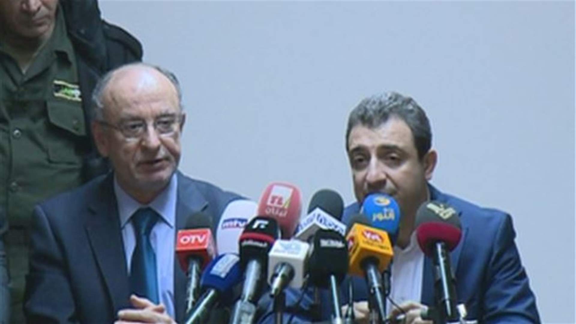 ابو فاعور: نجري فحوصات للتأكد من عدم وجود مواد نفطية في عبوات البلاستيك
