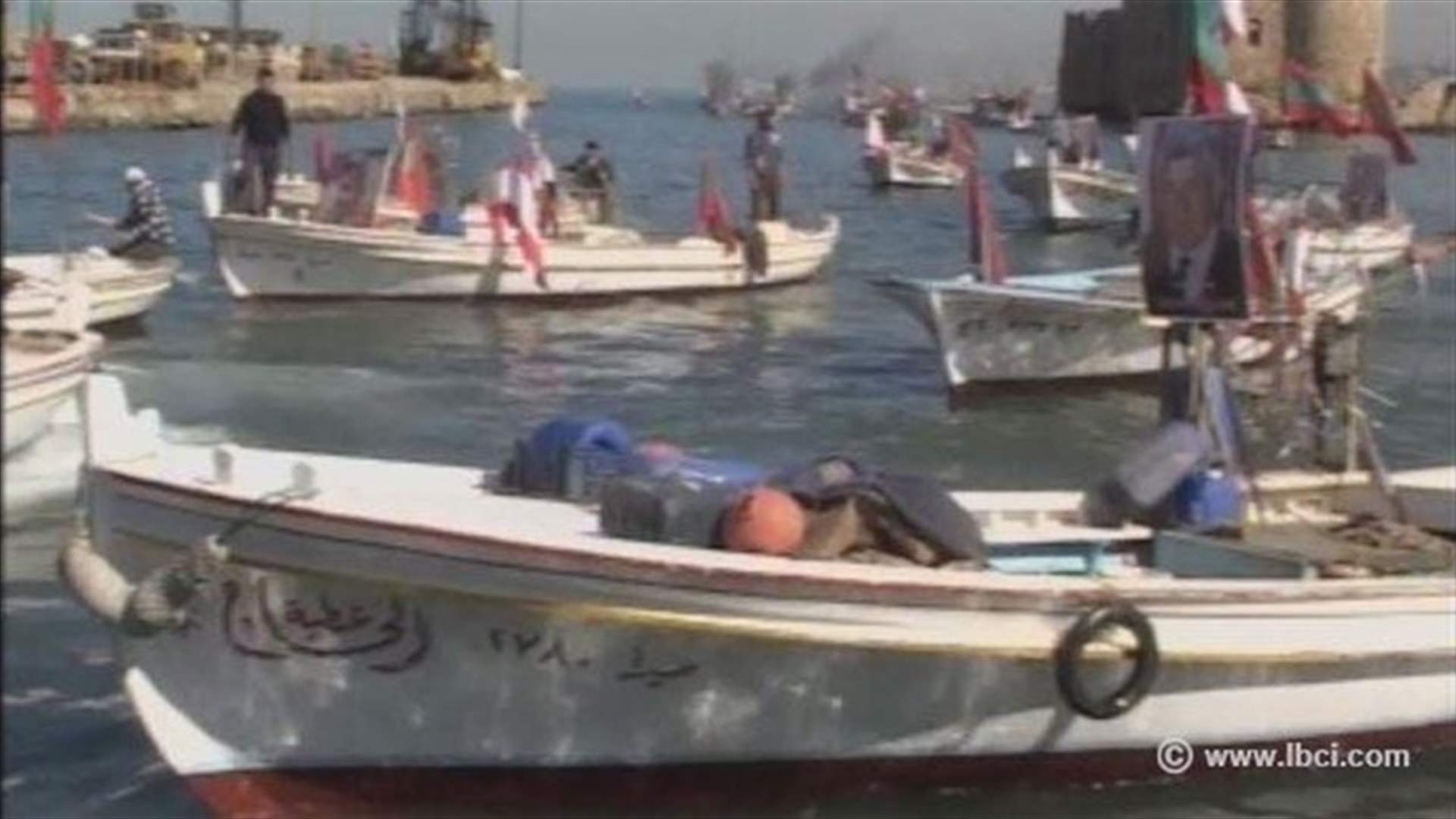 مسيرة بحرية بالمراكب في صيدا  