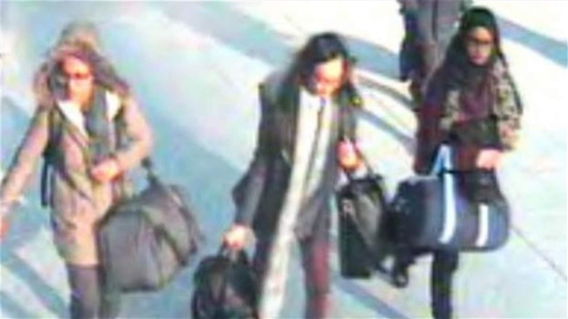 Turkish Airlines says aiding investigation into British school girls
