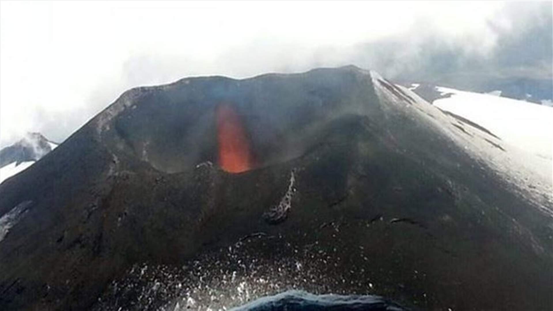 Thousands evacuated after volcano erupts in southern Chile