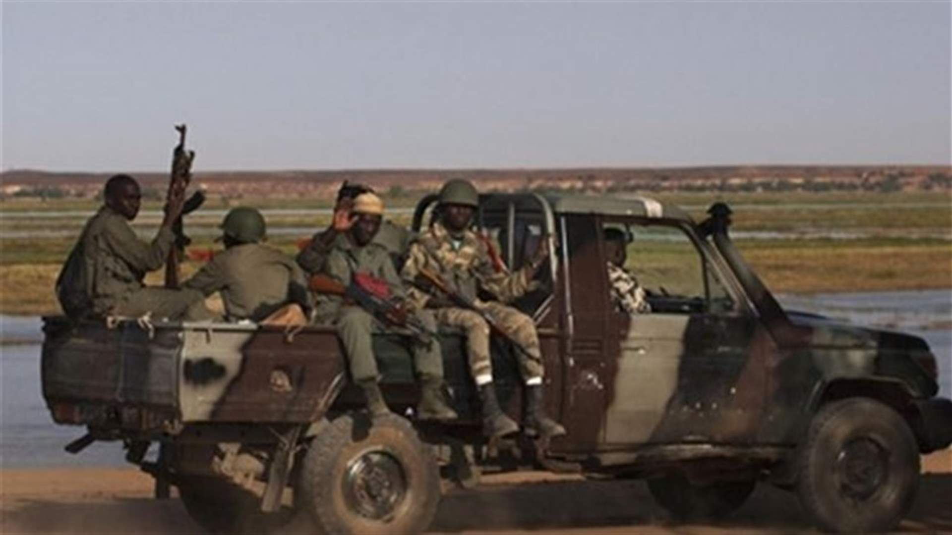 Militants kill five in attack on restaurant in Mali capital