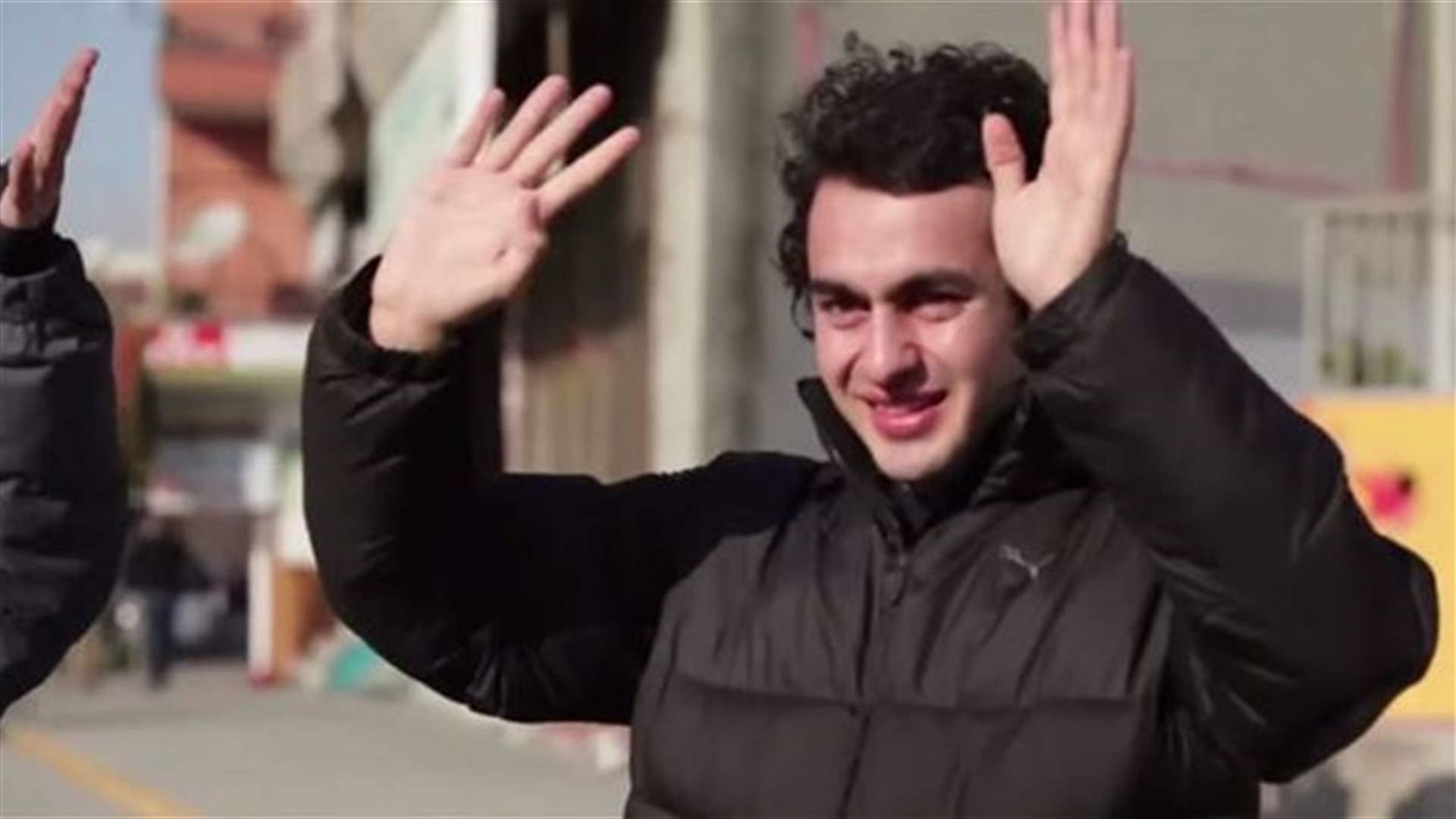 بالفيديو: لغة الإشارة تجتاح اسطنبول ليومٍ كاملٍ!