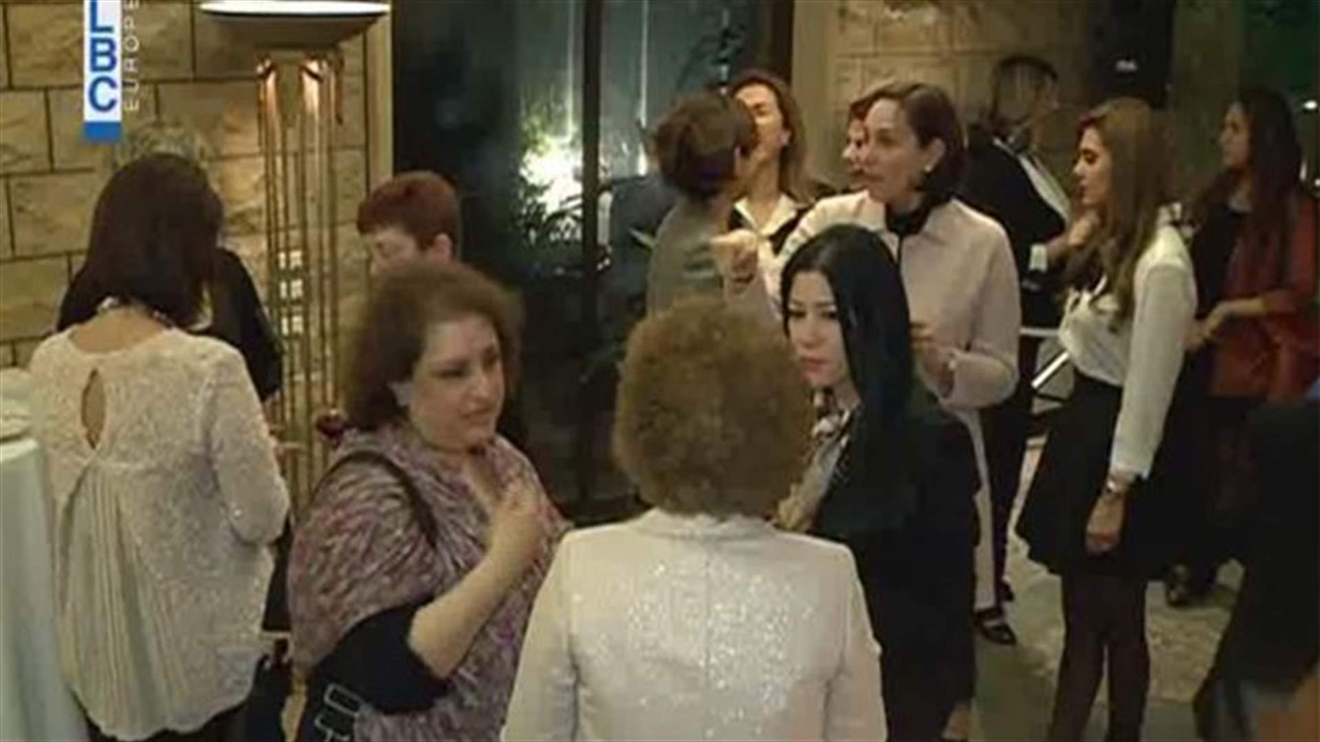 إحياء يوم المرأة في لبنان مستمرّ.. والمساواة من أولويات واشنطن 