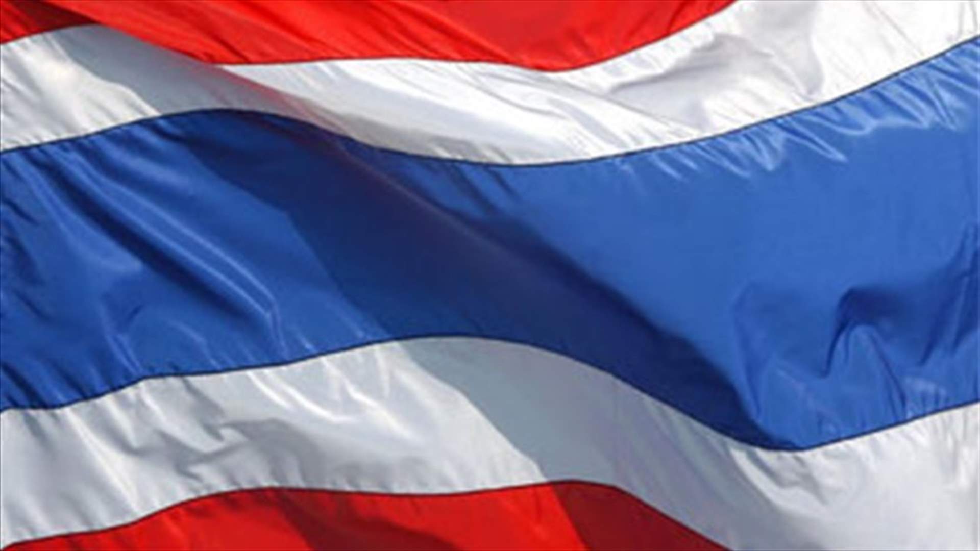 5 people wounded in 3 explosions in Thai capital 