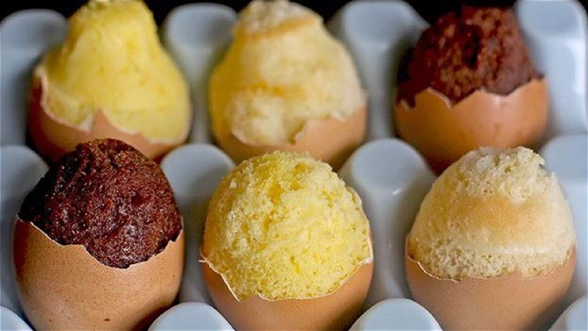 بالفيديو: كيك داخل بيضة العيد!