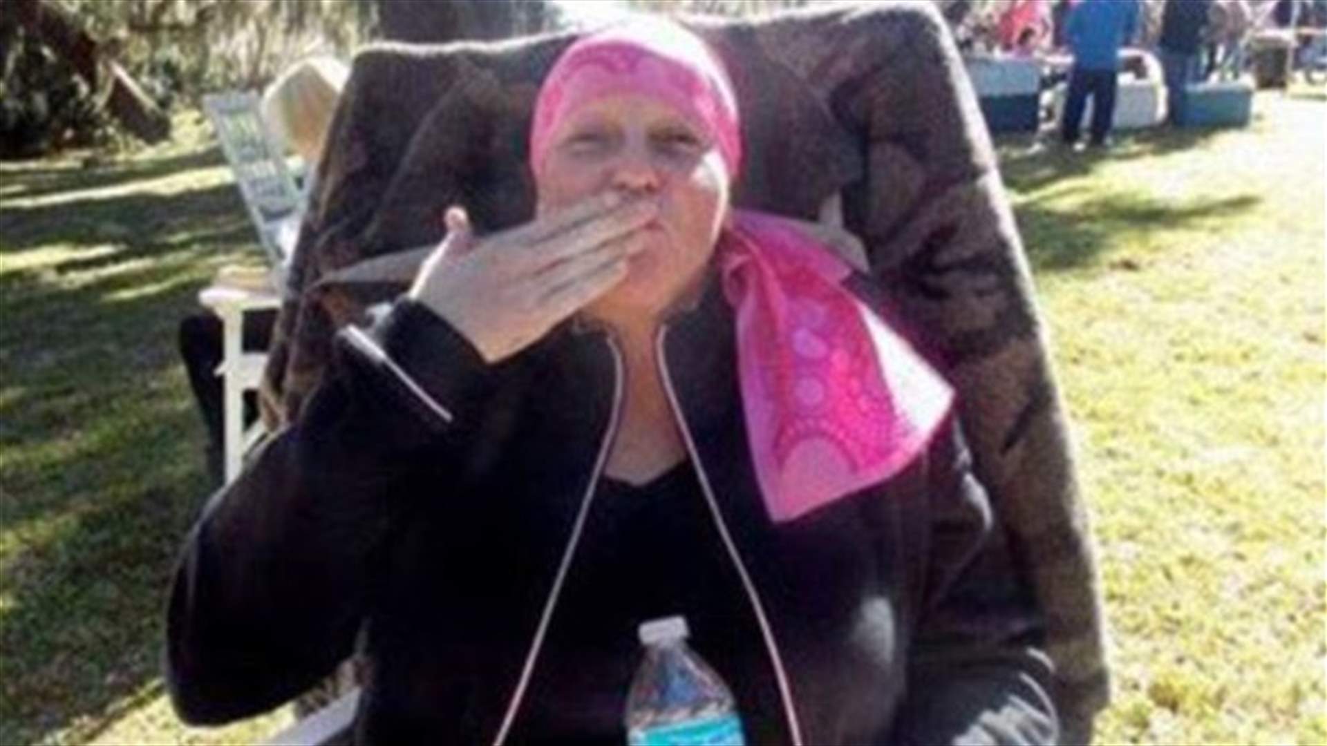 ادّعت إصابتها بالسرطان لجمع التبرعات
