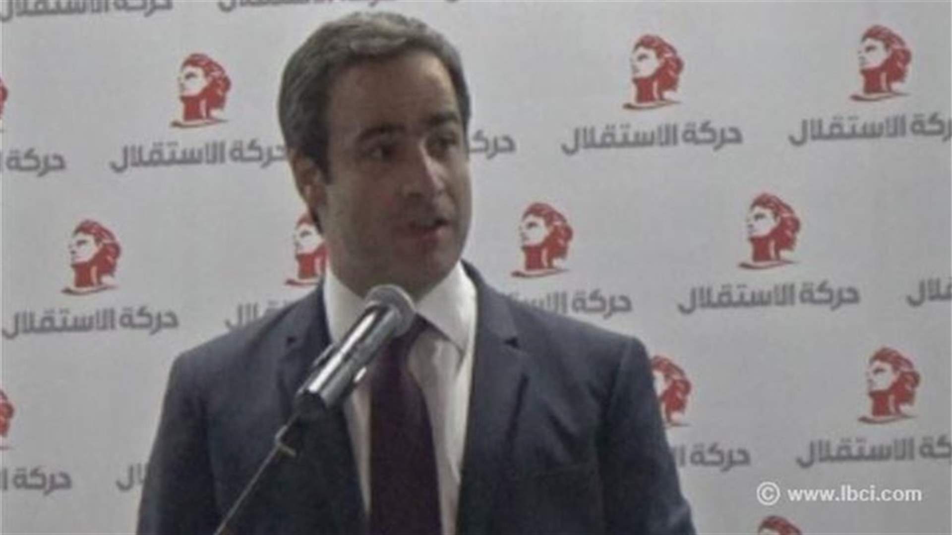 معوض: نستطيع مواجهة داعش بالالتفاف حول الدولة