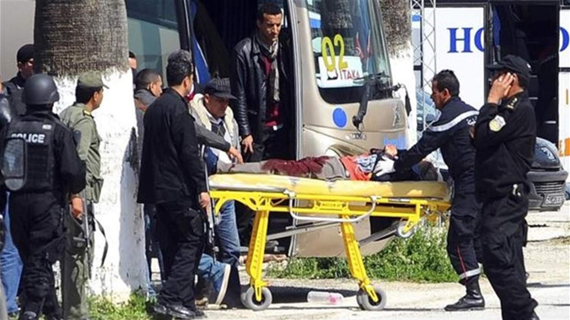 Tunisia arrests suspected militants after museum attack