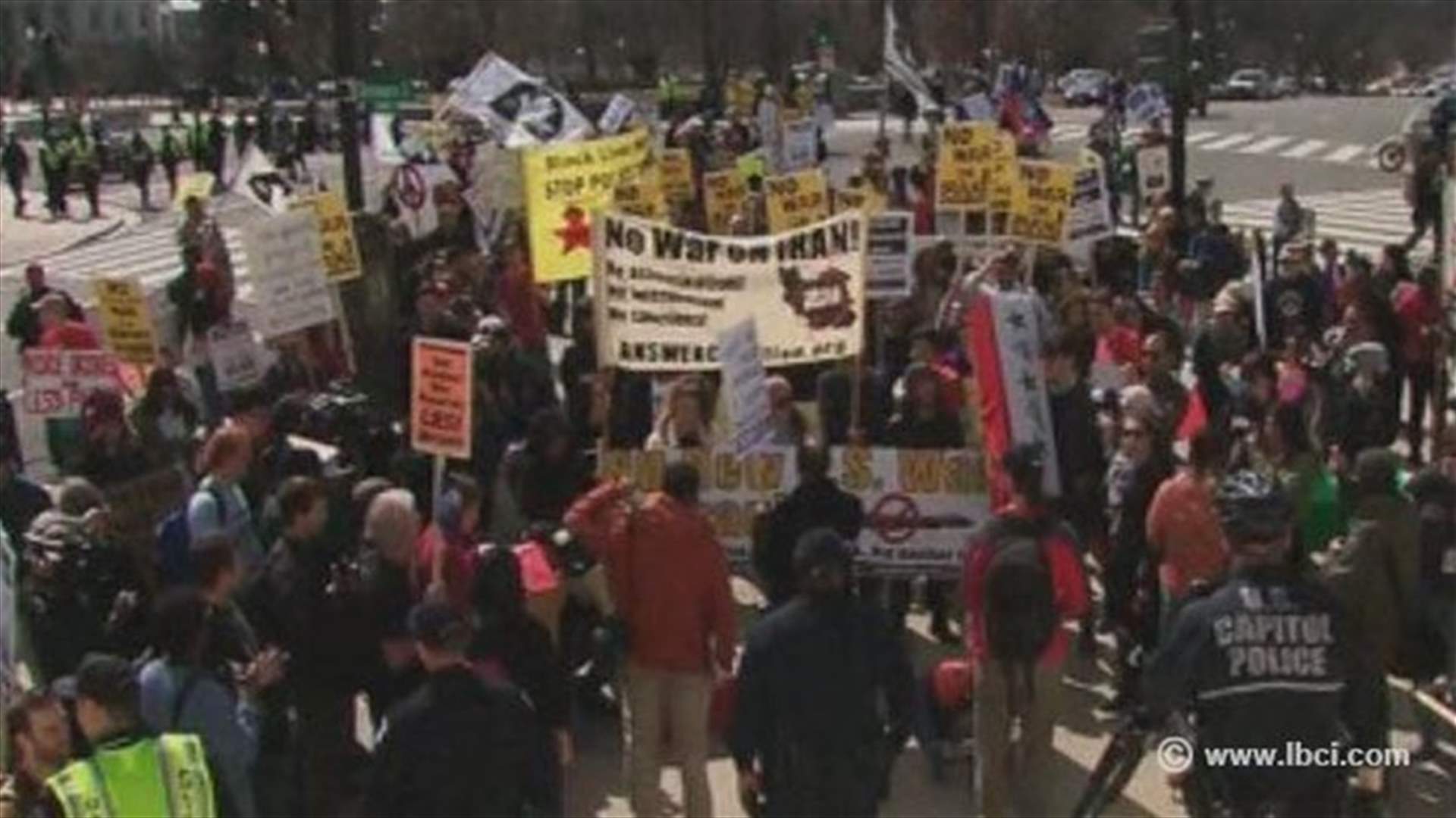 Hundreds protest outside White House against war in Middle East