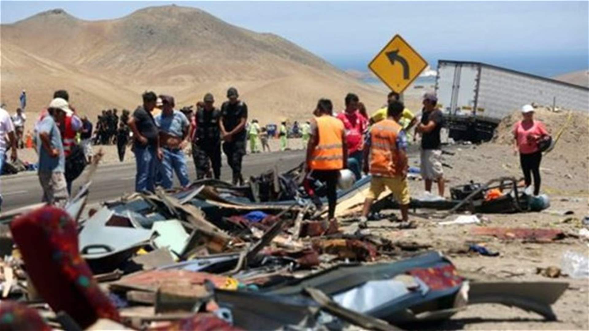 [PHOTOS] At least 37 killed on Peru's main highway