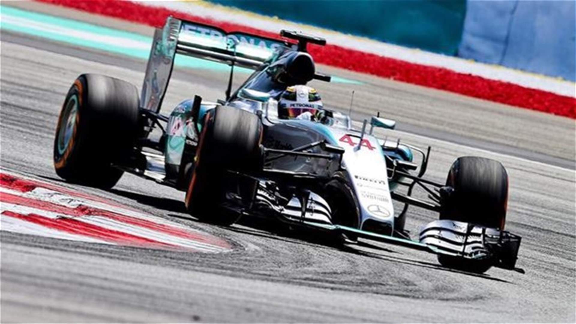 Hamilton takes pole position for Malaysian Grand Prix