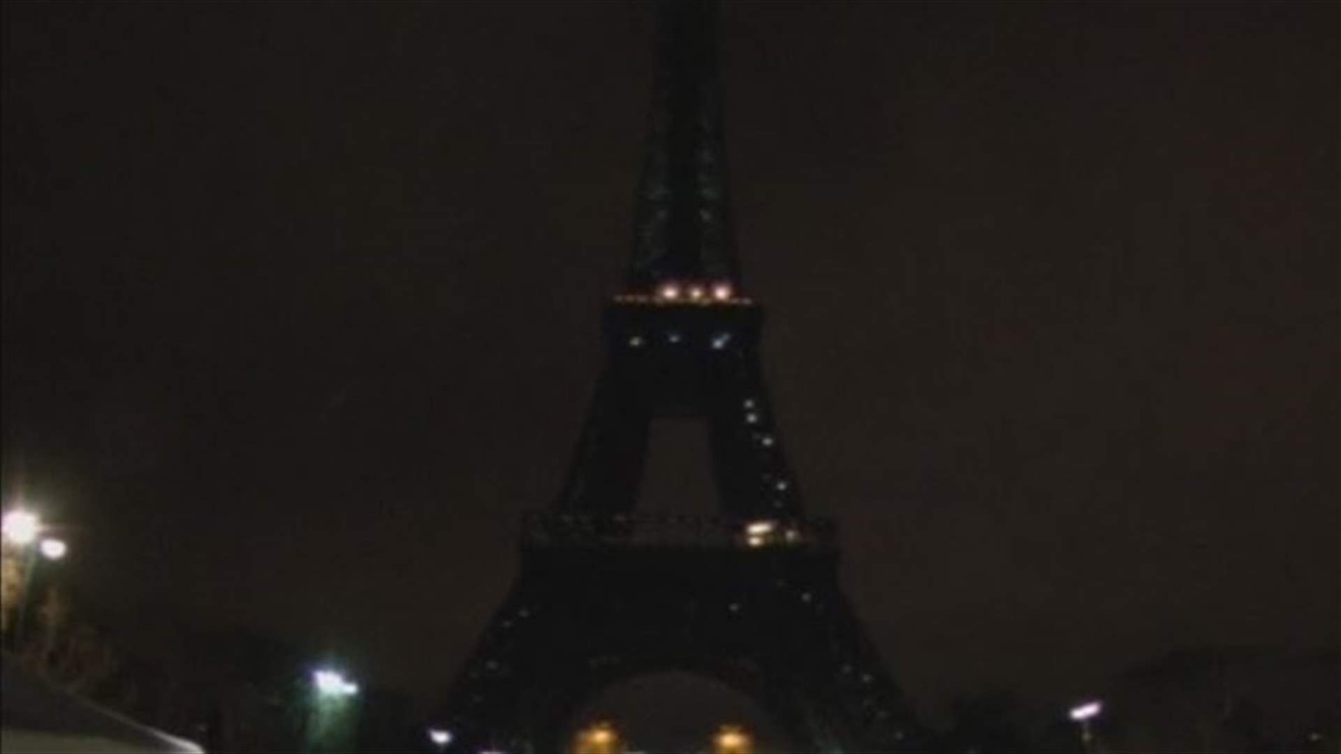Cities around the world go dark in symbolic move for Earth Hour