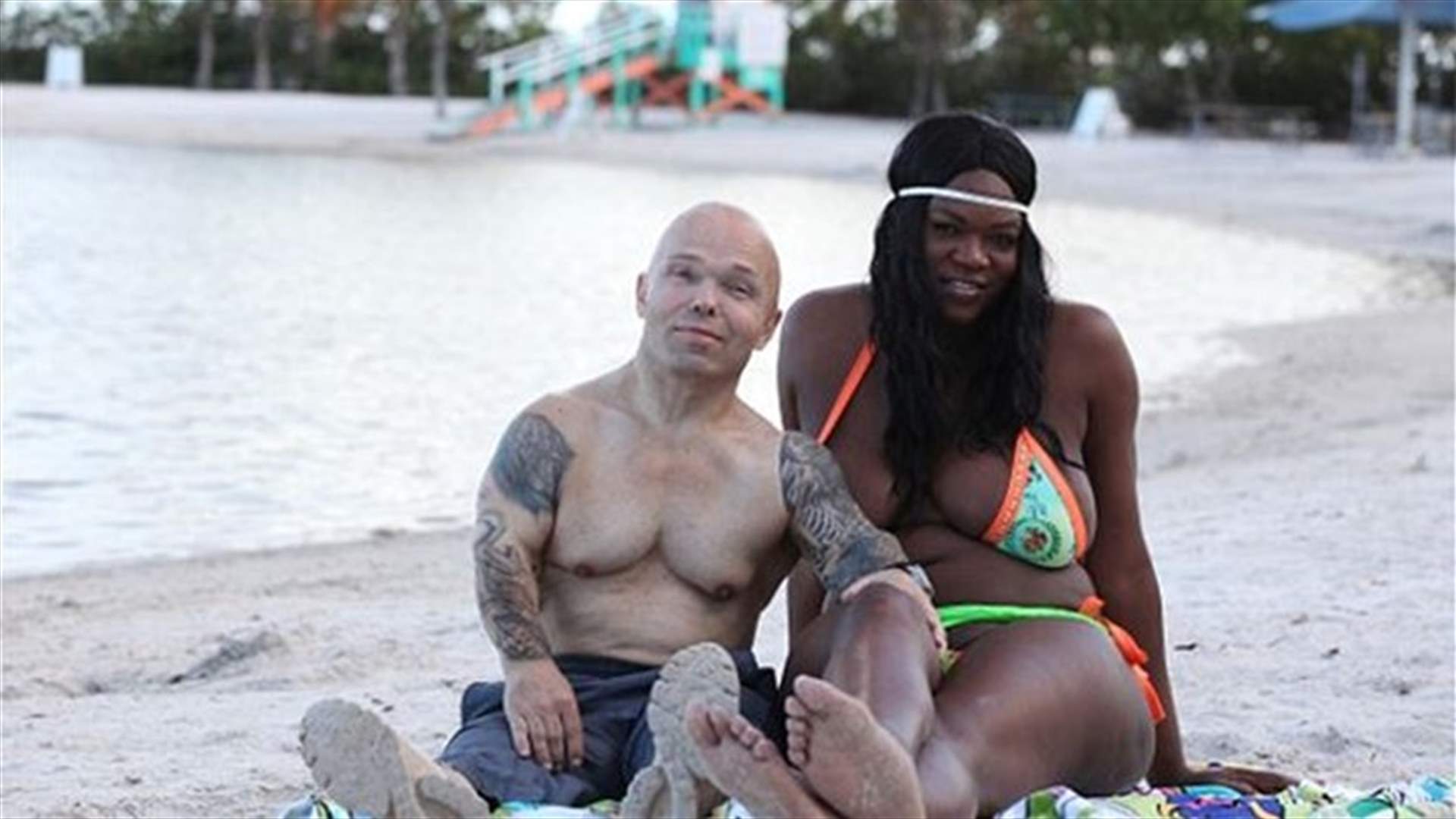 [VIDEO] Record Breaking Dwarf Finds Love With 6'3' Tall Transgender Woman