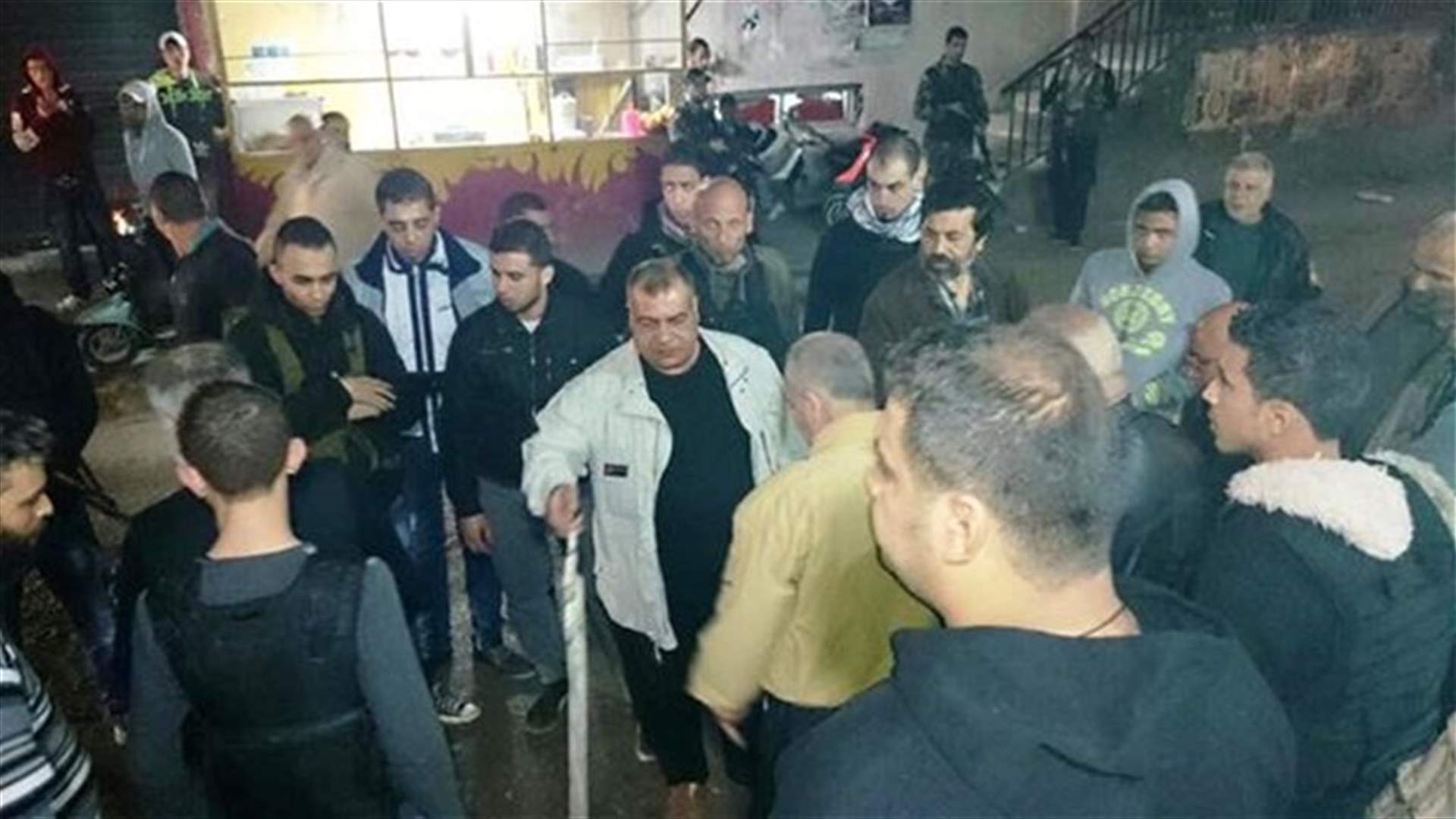 ازالة مخالفات في شوارع مخيم البداوي
