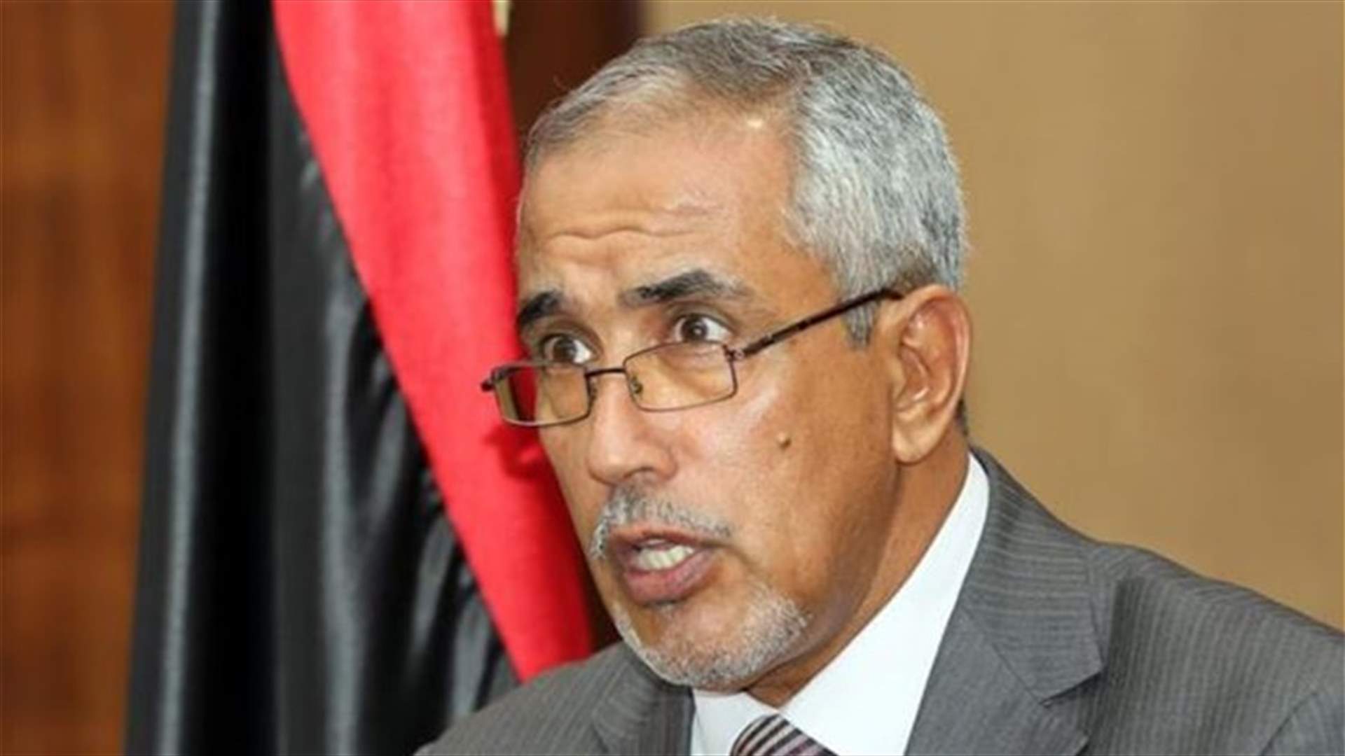 برلمان طرابلس يقيل رئيس حكومتها عمر الحاسي