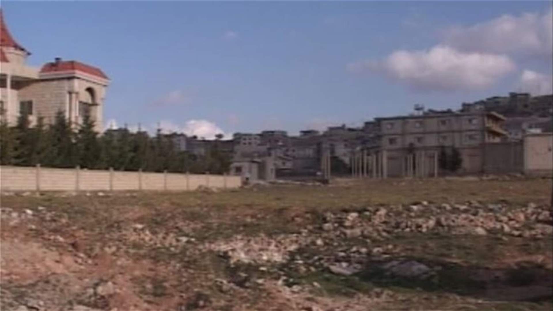 Tension overshadows Arsal, army forces cordon off the region