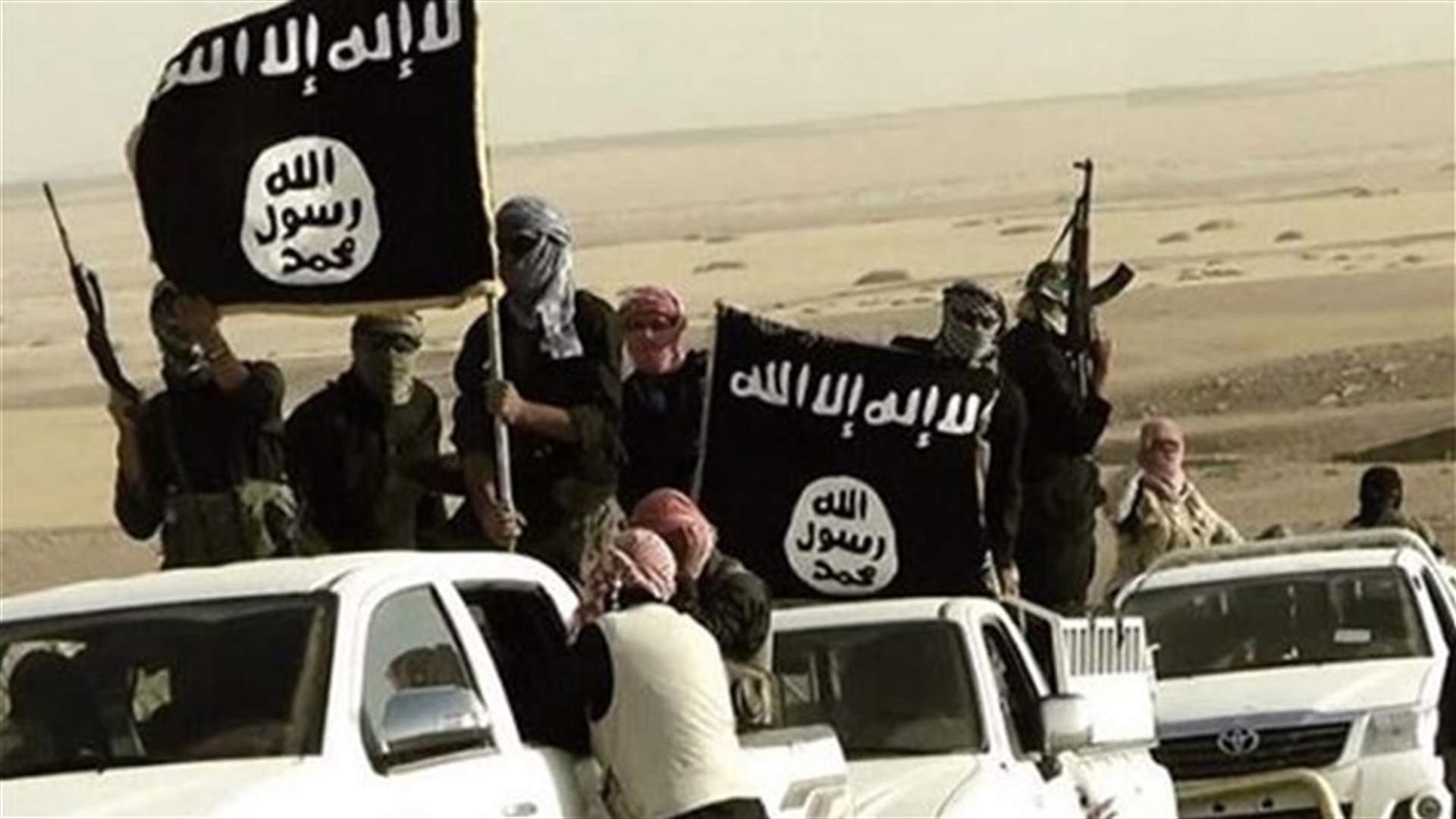 اشتباكات بين داعش ومقاتلين منافسين بمخيم اليرموك بدمشق