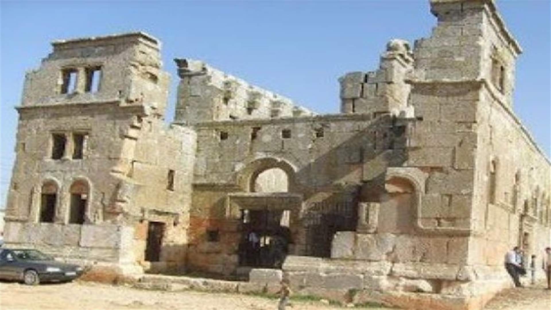 15 ألف قطعة آثرية في خطر بادلب