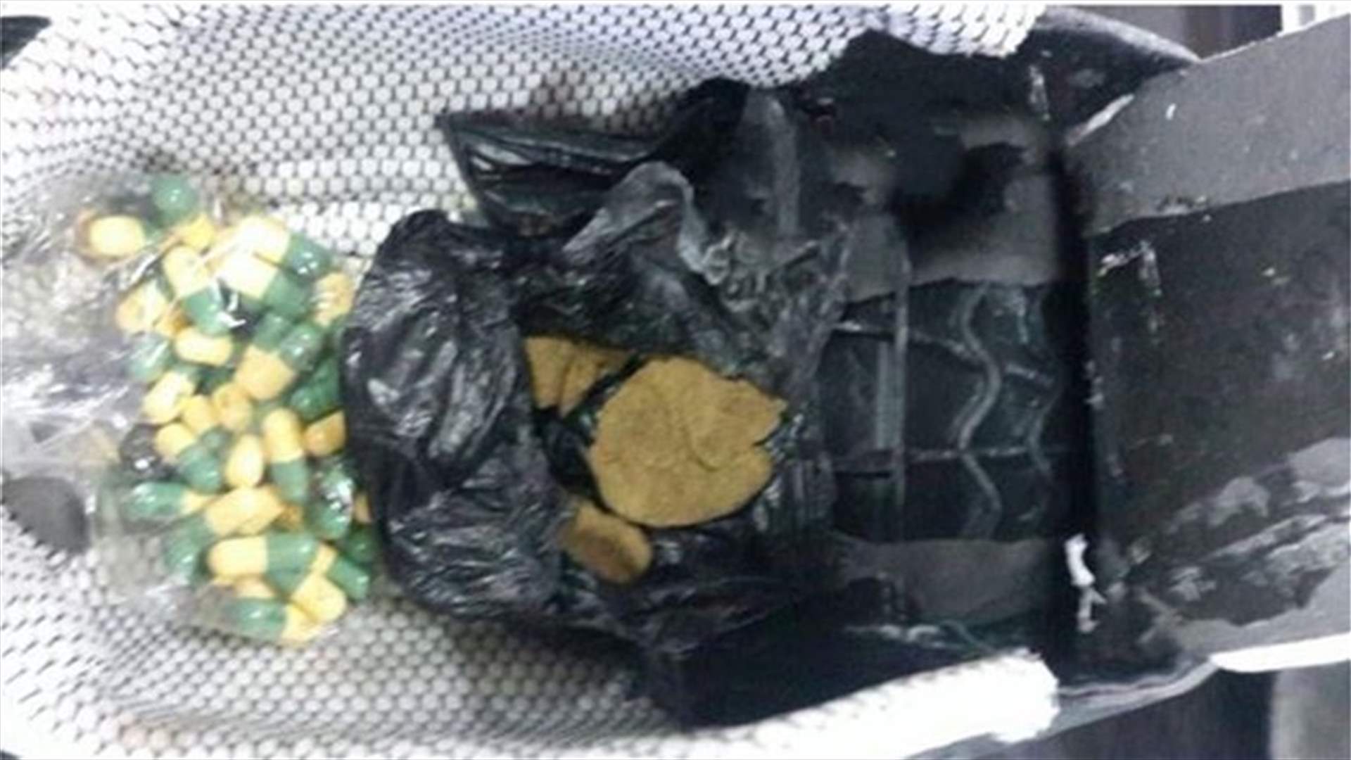 بالصور: حذاء رياضي بداخله مخدرات في سجن القبة