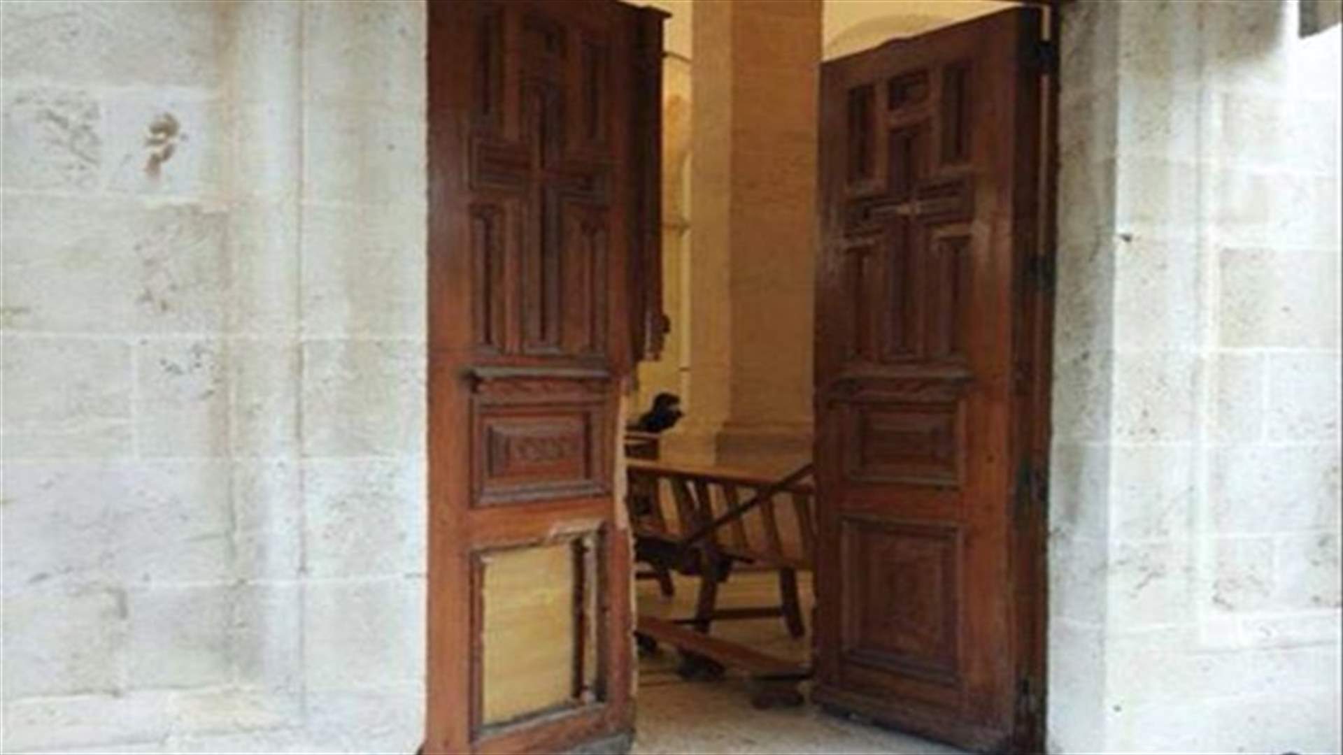 سرقا عددا من الكنائس ... فوقعا في قبضة قوى الامن 