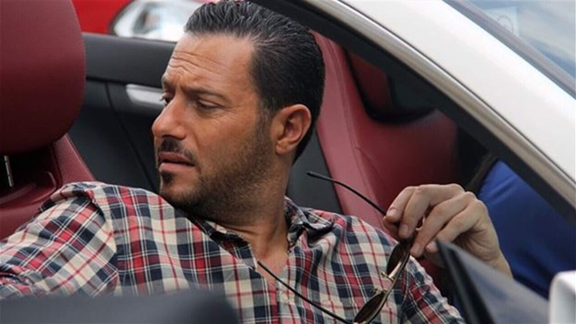 وسام بريدي لن يكمل تصوير علاقات خاصة