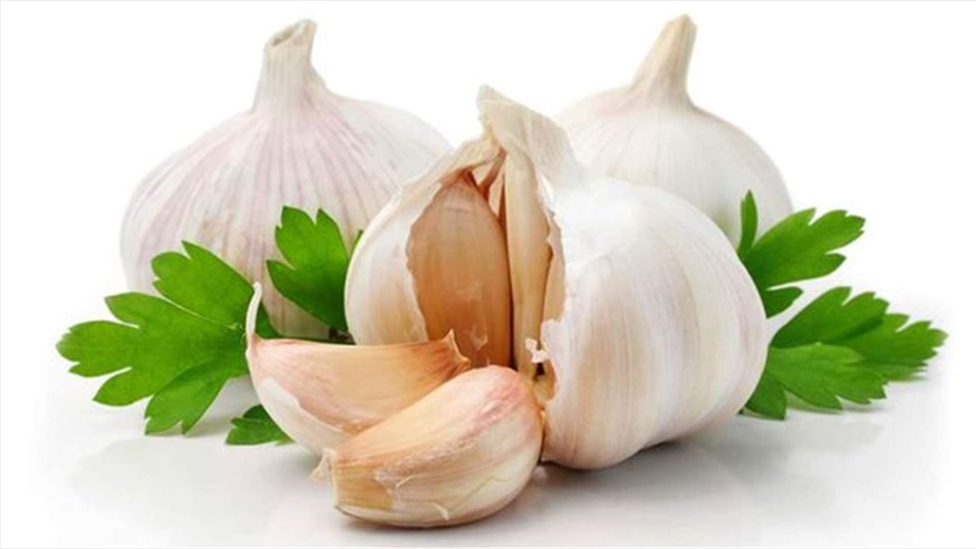 الثّوم...للعلاجات المنزليّة السهلة