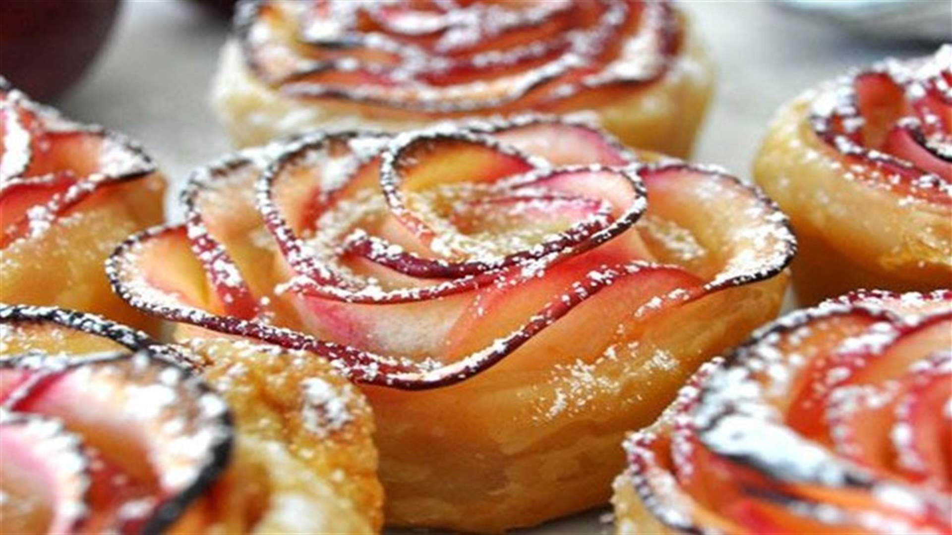 [VIDEO] Learn How To Make Heavenly Apple Pie Roses Here