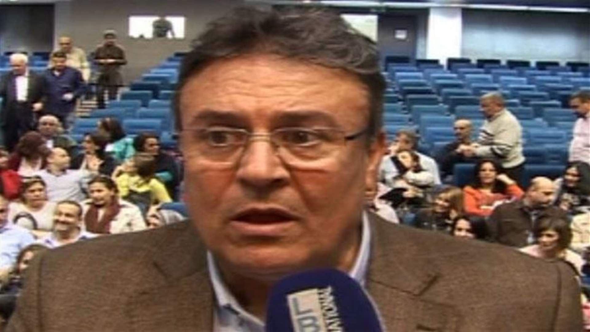 محفوض: توقيف العام الدراسي محتمل في حال عدم إقرار السلسلة