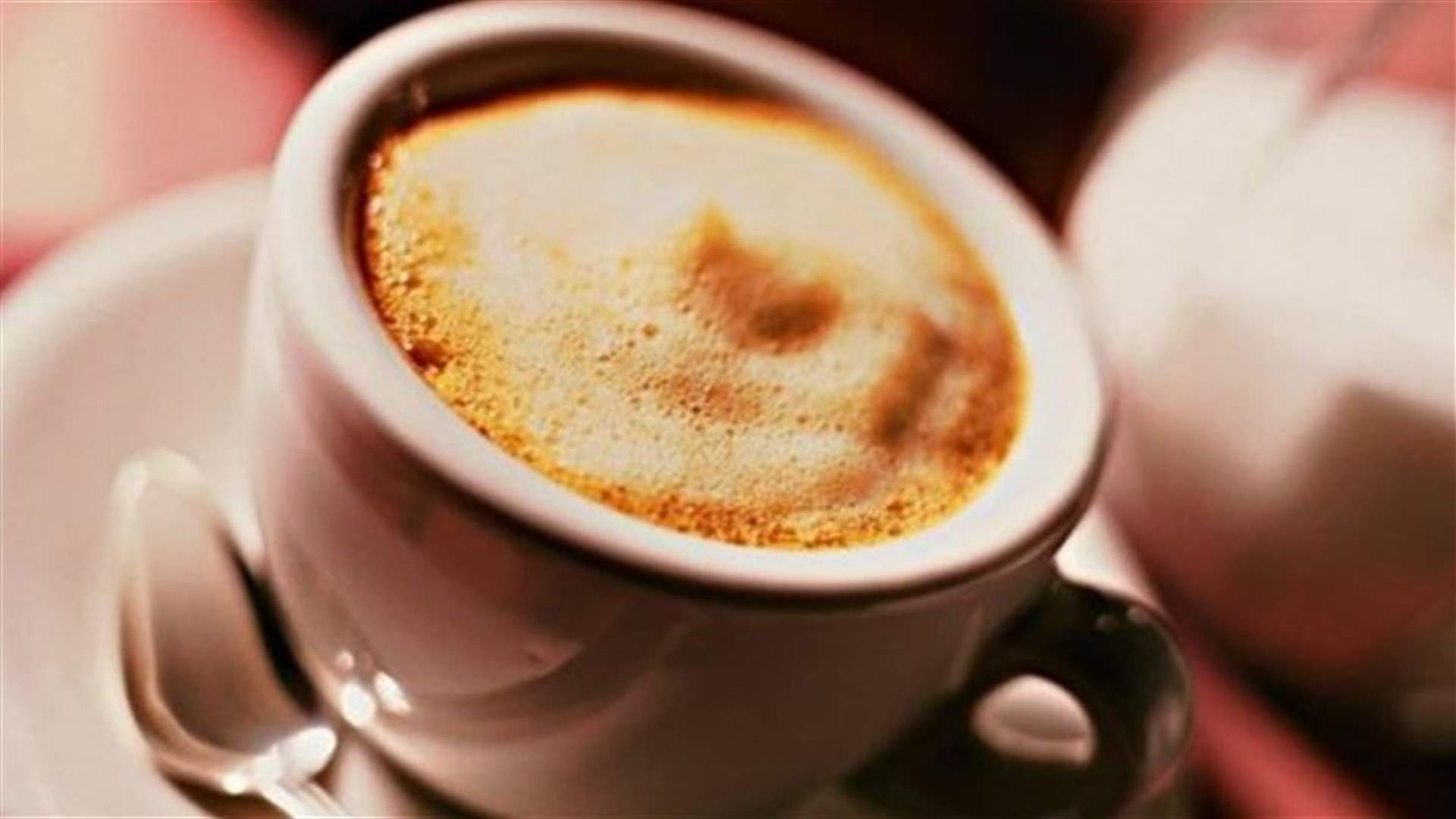 بالفيديو - هل ترغب بقهوة شهية غنية بالرغوة؟