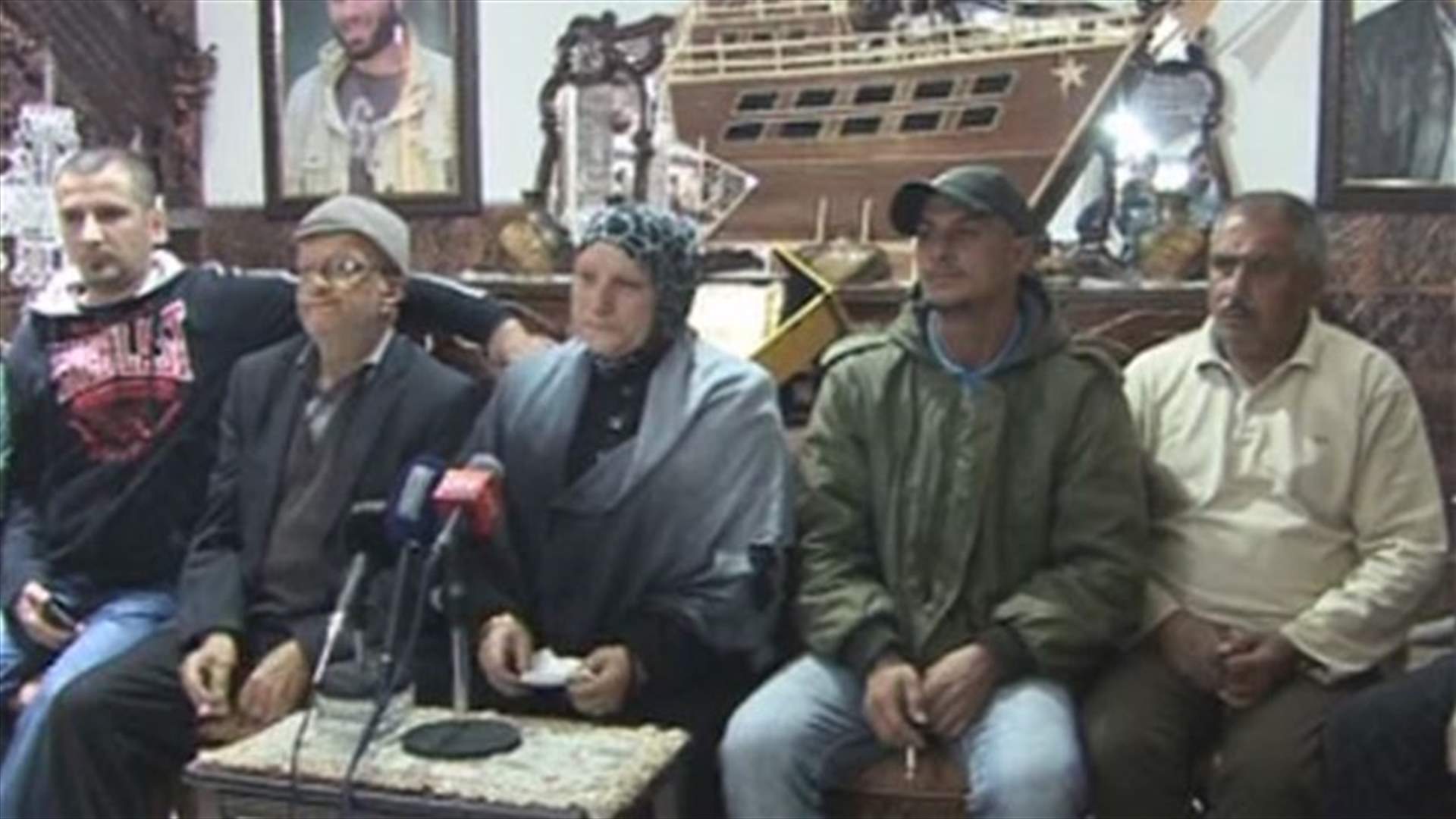 اهالي العلوكي والمصري يحتجون