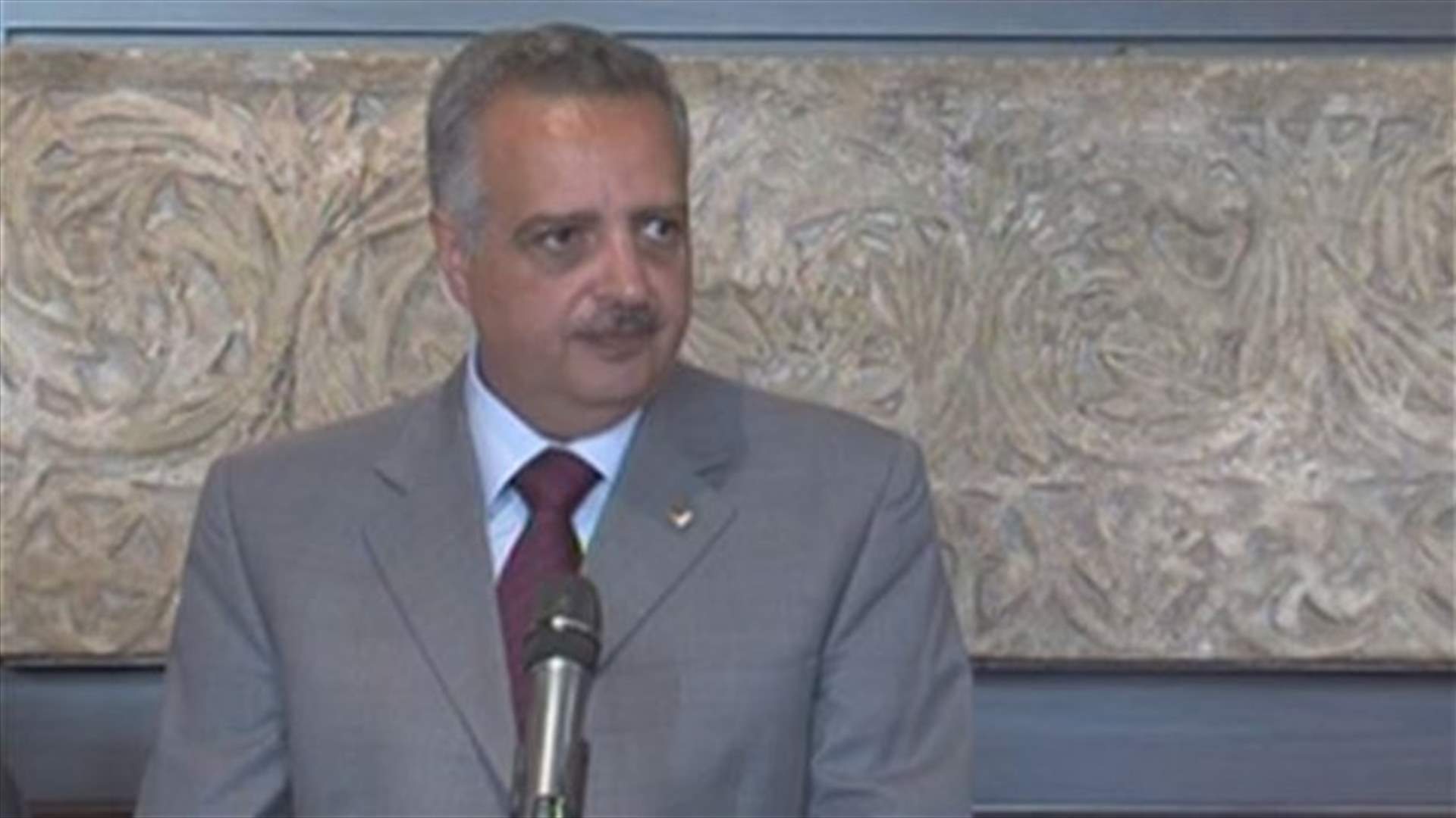 ارسلان من عين التينة: بين الفراغ والتمديد نختار التمديد