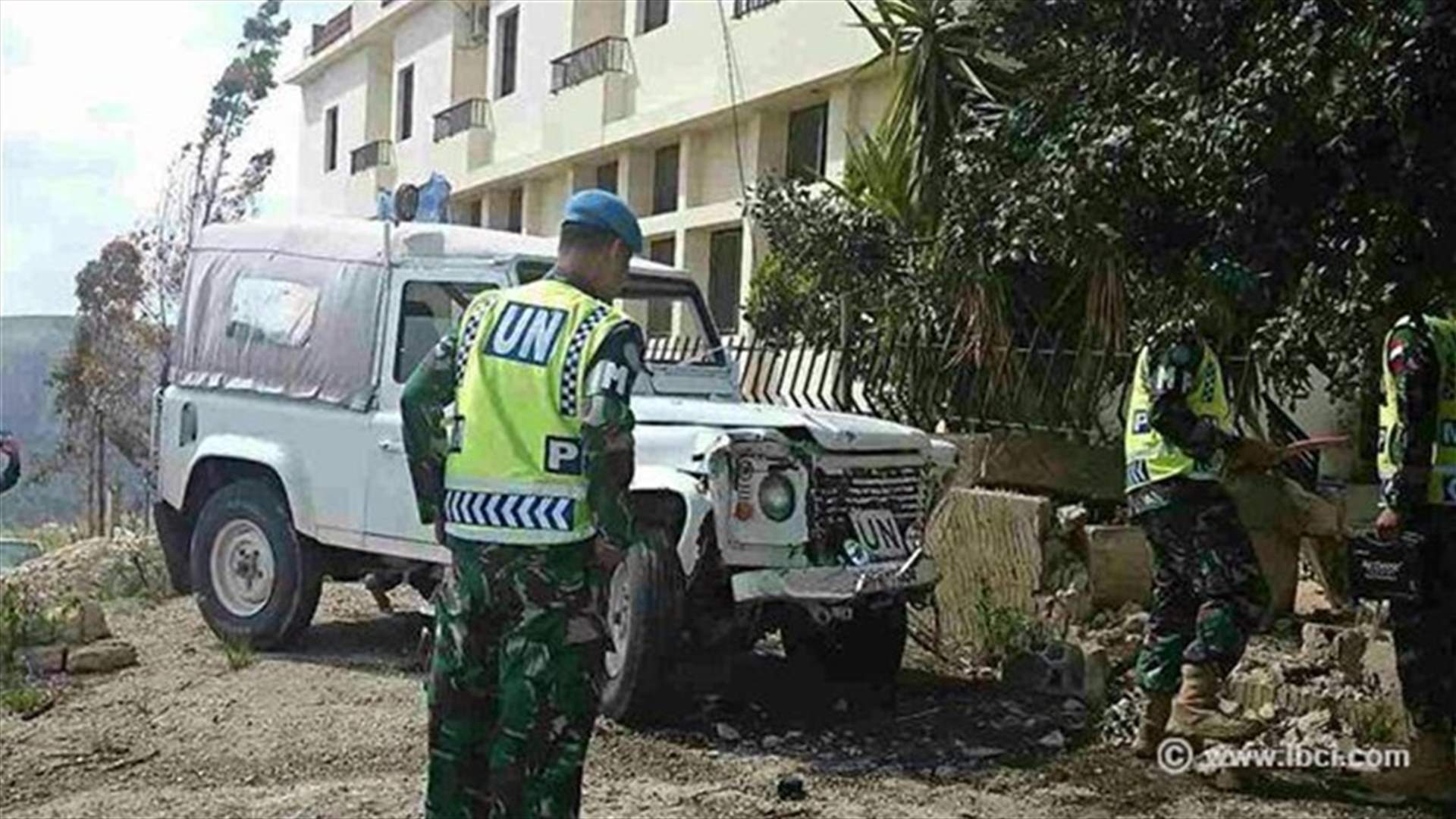 3 جرحى من اليونيفيل اثر اصطدام آليتهم بجدار في برج الملوك