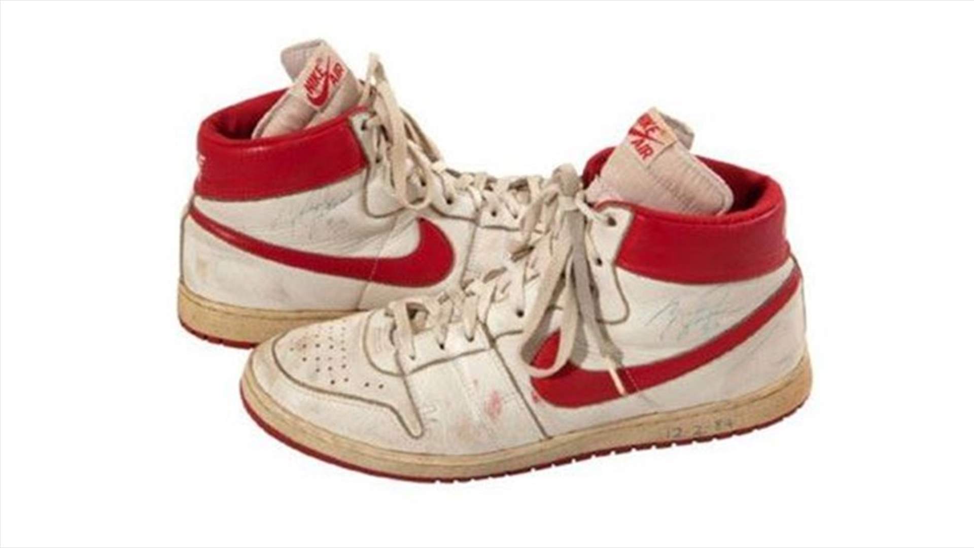 حذاء انتعله مايكل جوردان عام 1984 بأكثر من 70 ألف دولار