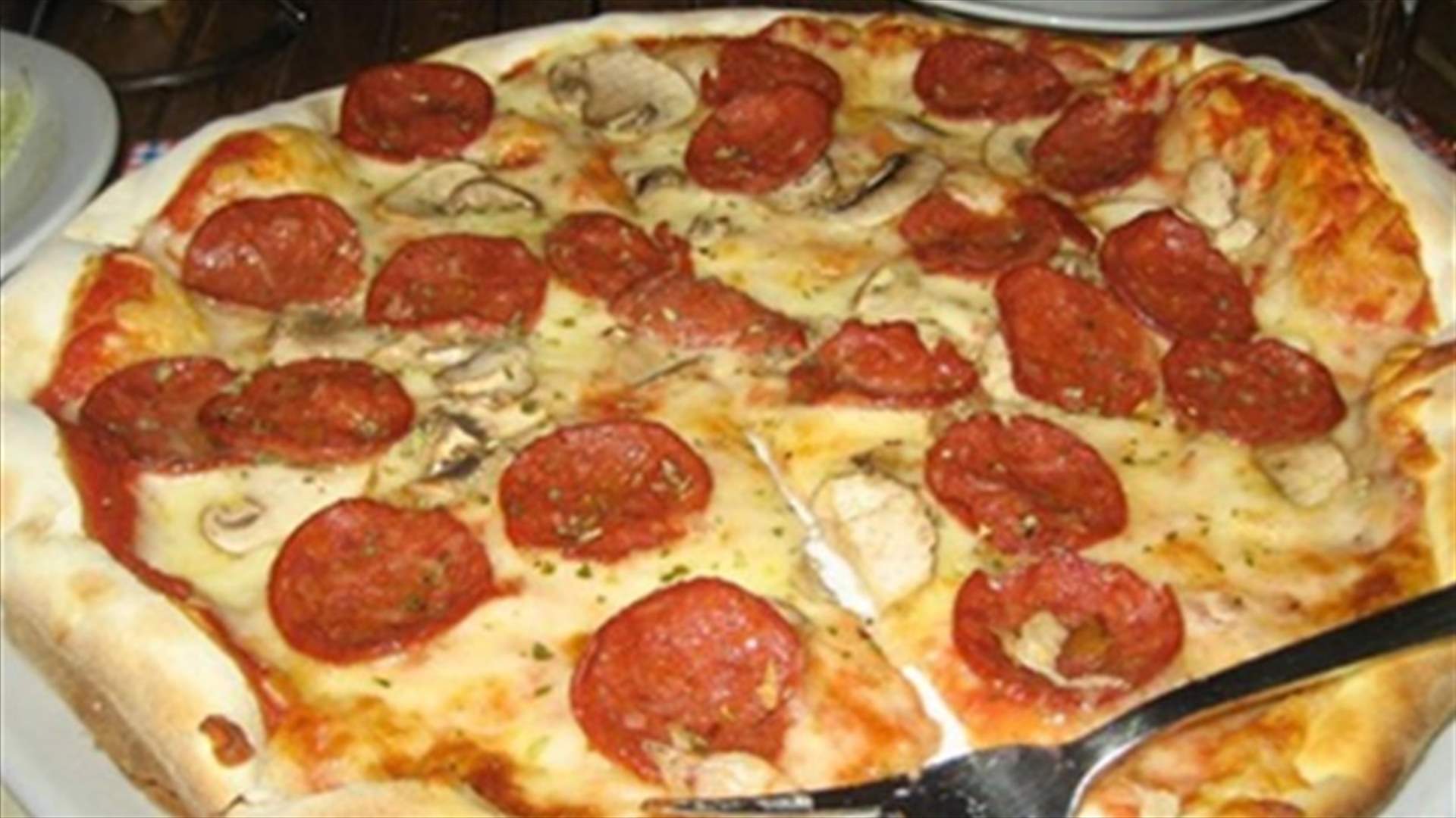 Pizza driver delivers himself into the hands of violent thieves   