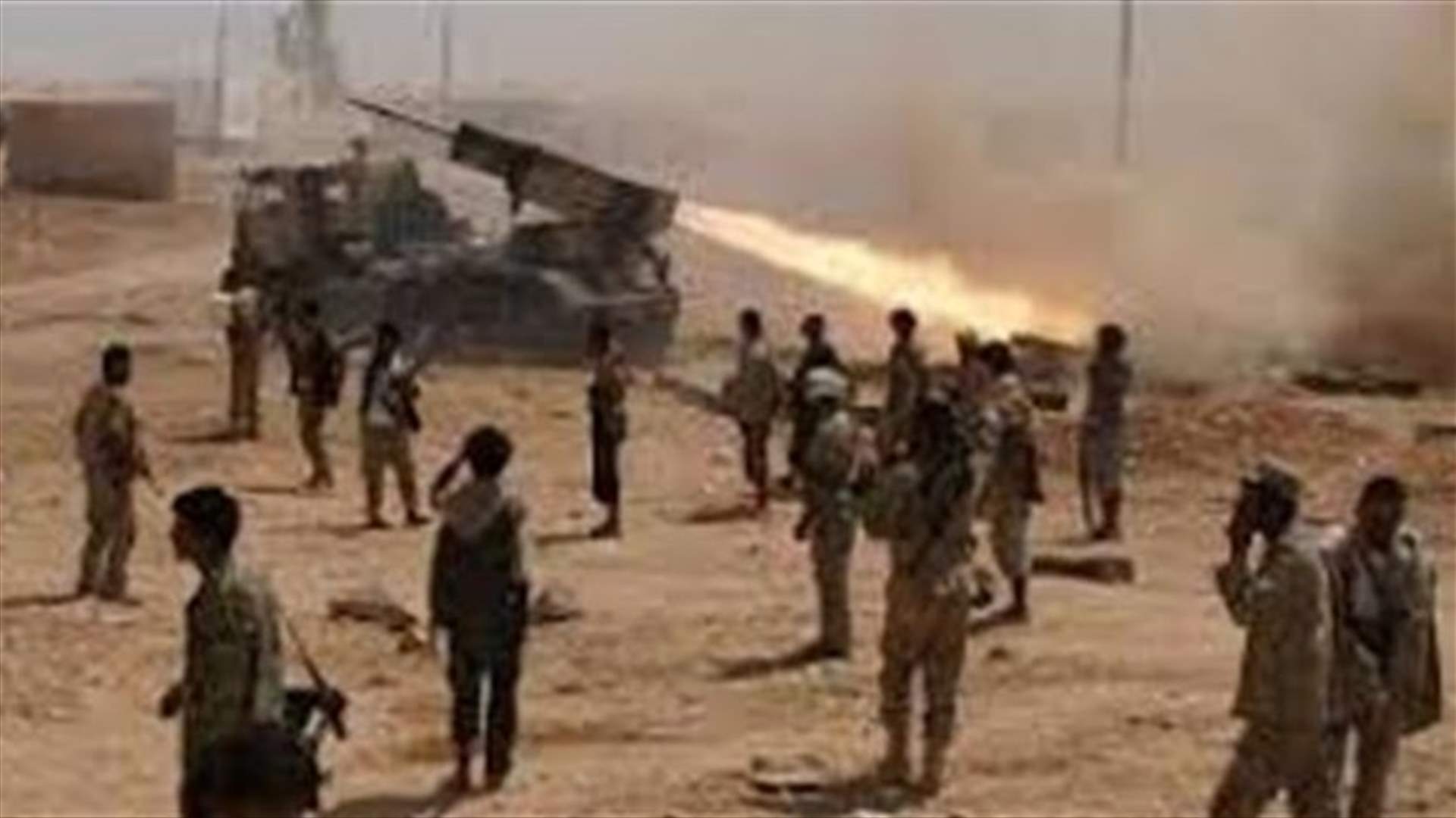 قصف مواقع للمتمردين في عدن.. ومدمرتان ايرانيتان عند مدخل باب المندب