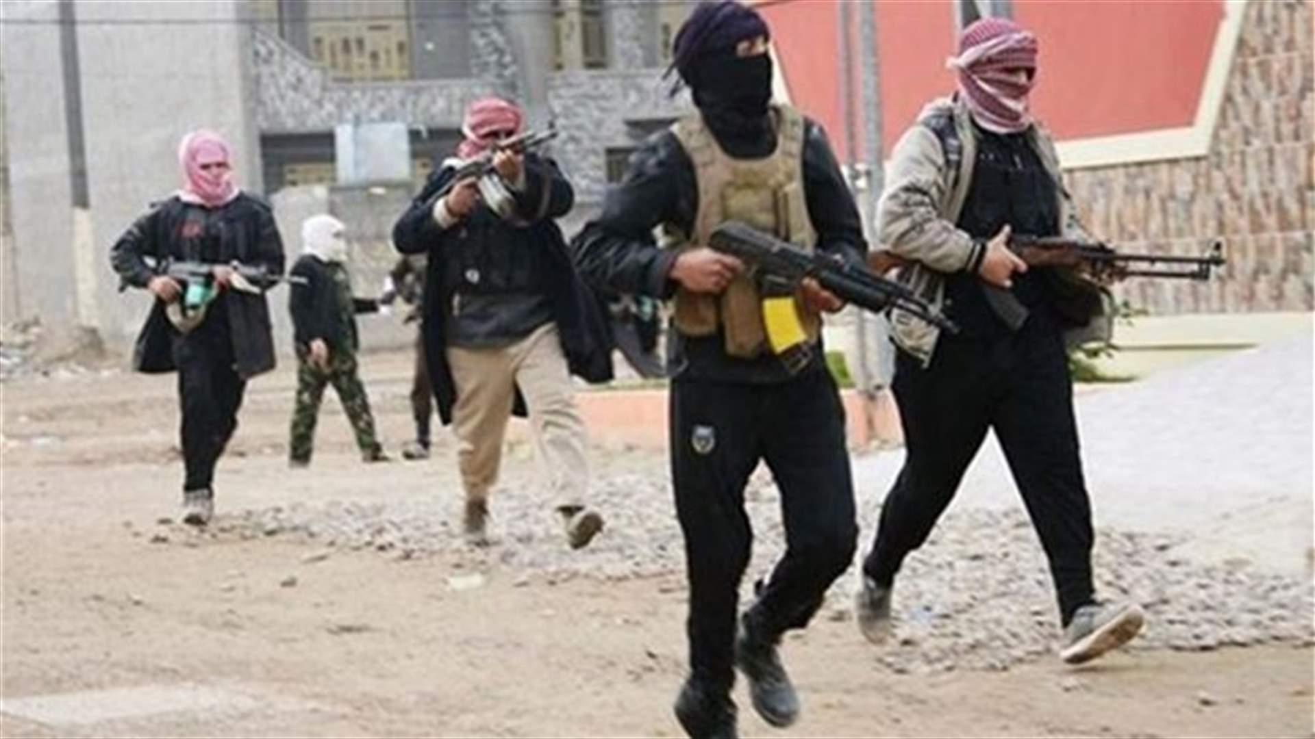 16 قتيلا من الامن الكردي بهجوم انتحاري لداعش في الحسكة 