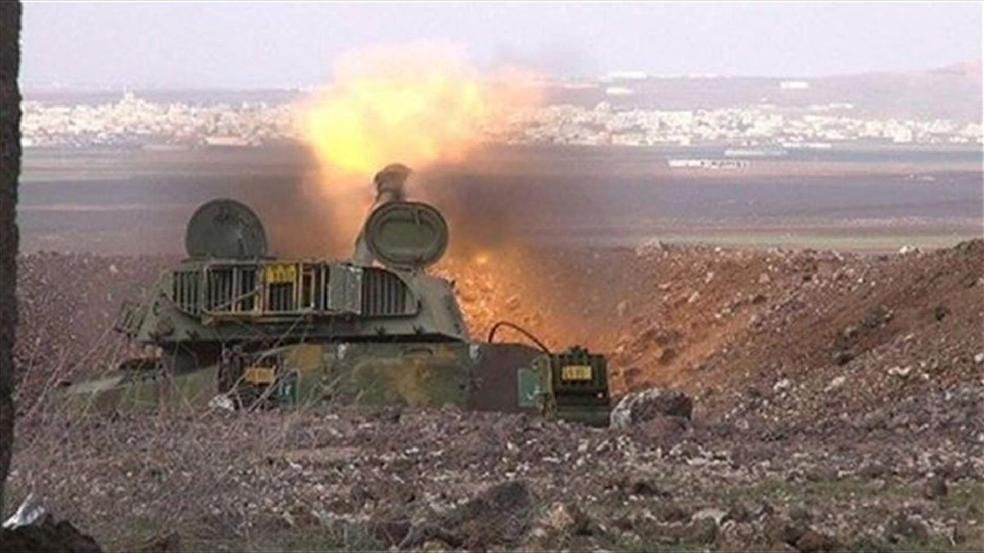 Syrian army, Hezbollah advance in areas along Lebanon border