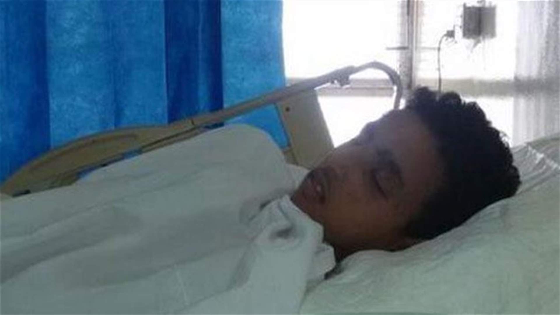 طبيب جراح نسي قطعة قماش داخل بطن شاب 