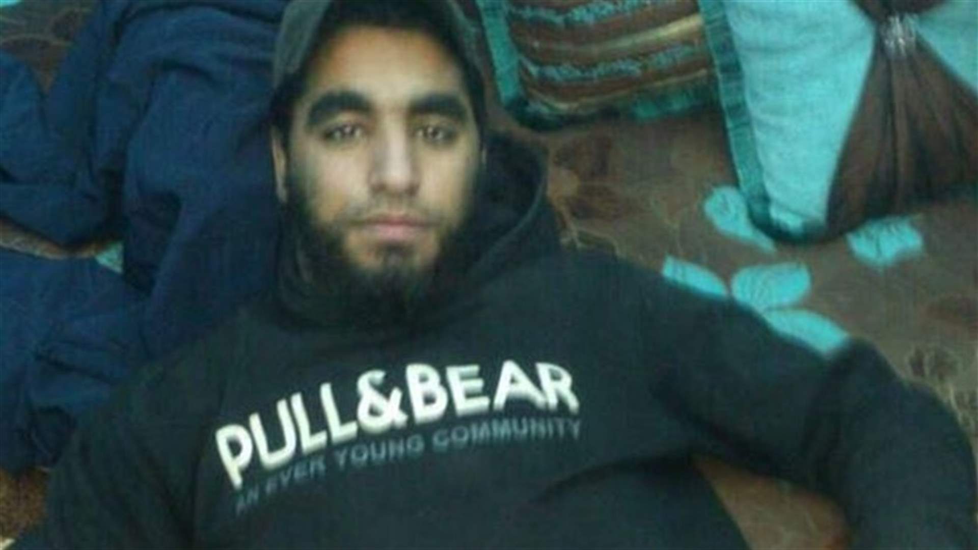 إطلاق نار كثيف في مخيم عين الحلوة إثر نبأ مقتل احد ابنائه في سوريا